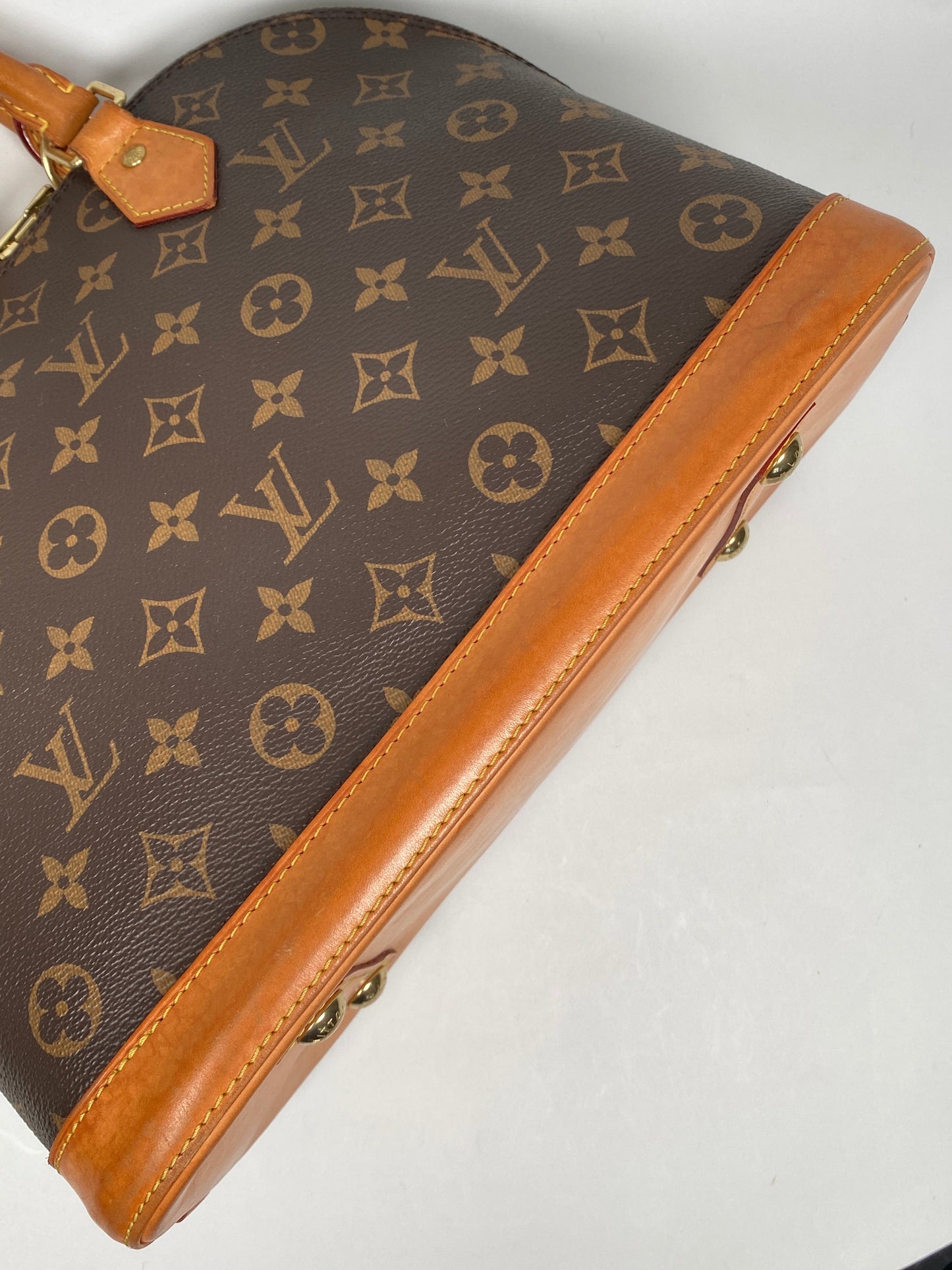 LOUIS VUITTON - MODERN ALMA PM HANDBAG MONOGRAM CANVAS - YEAR 2016