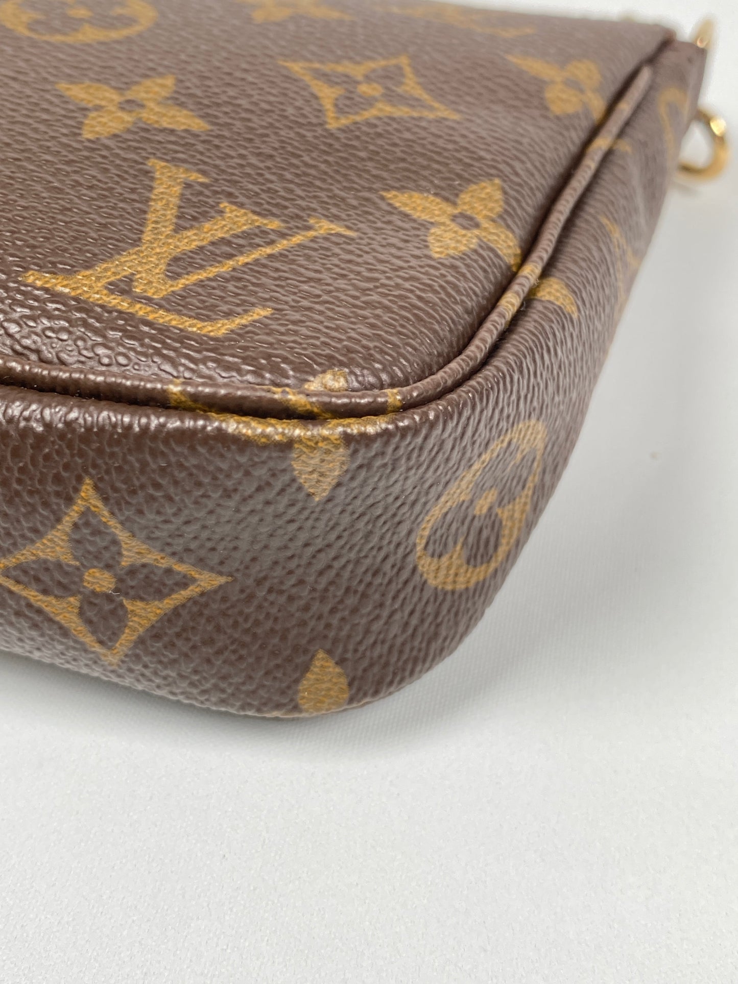 LOUIS VUITTON - POCHETTE ACCESSORIES MONOGRAM HANDBAG