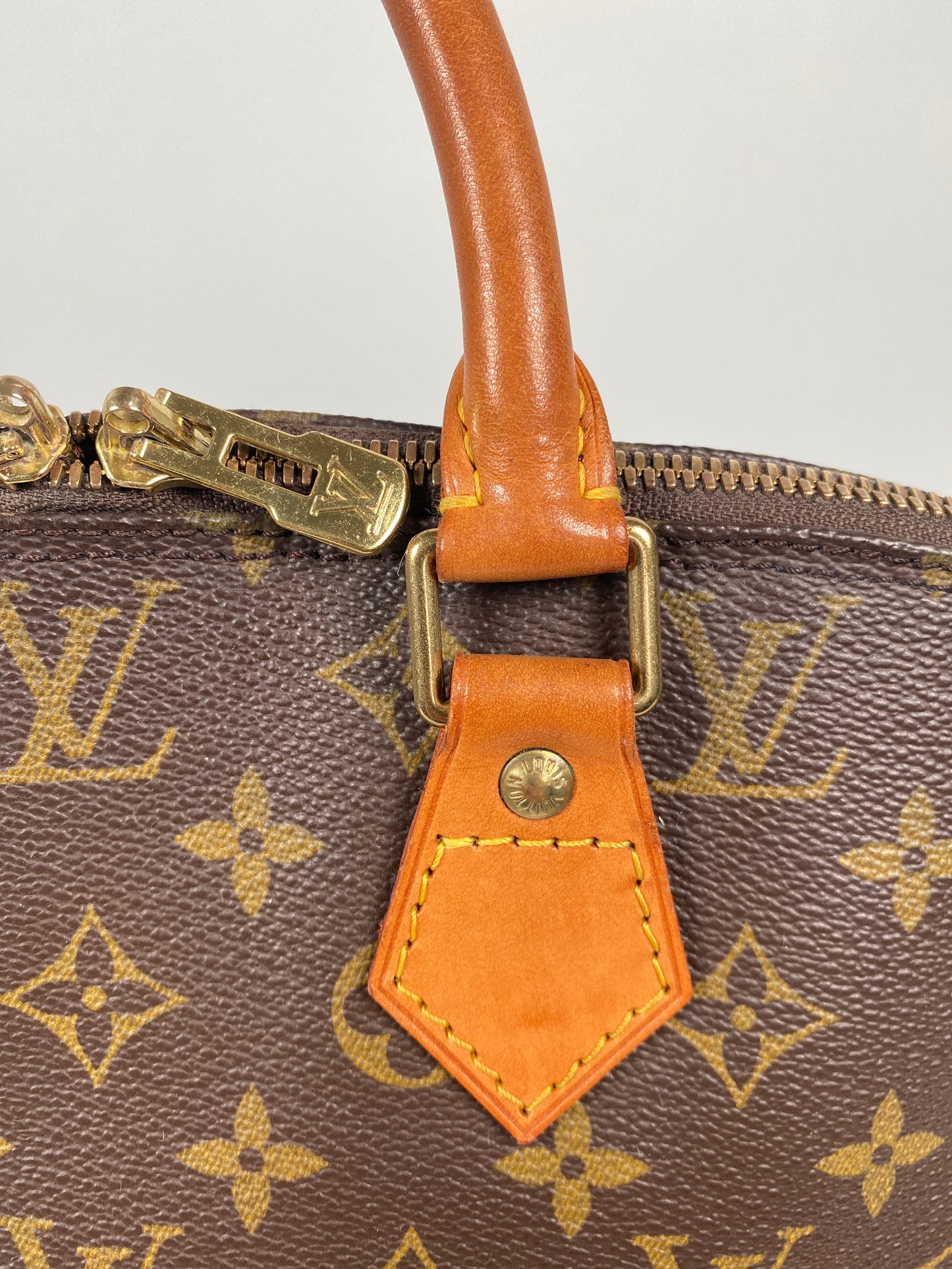 LOUIS VUITTON - ALMA PM HANDBAG MONOGRAM CANVAS - YR 1996