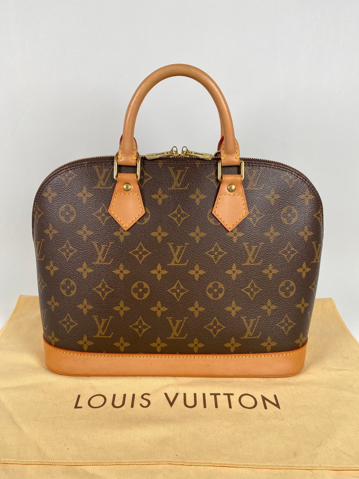 LOUIS VUITTON - VINTAGE ALMA PM IN MONOGRAM CANVAS - YR 2000
