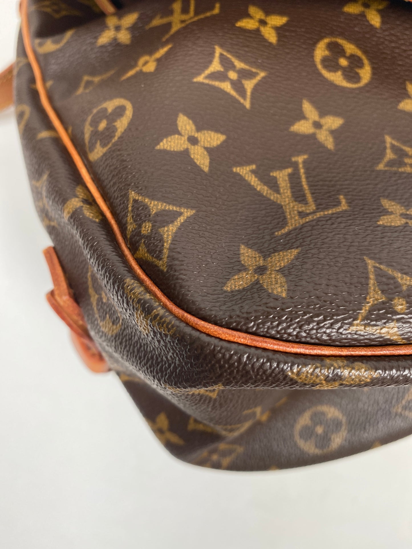 LOUIS VUITTON - MONOGRAM CANVAS SAUMUR 35 BAG - YR 1997