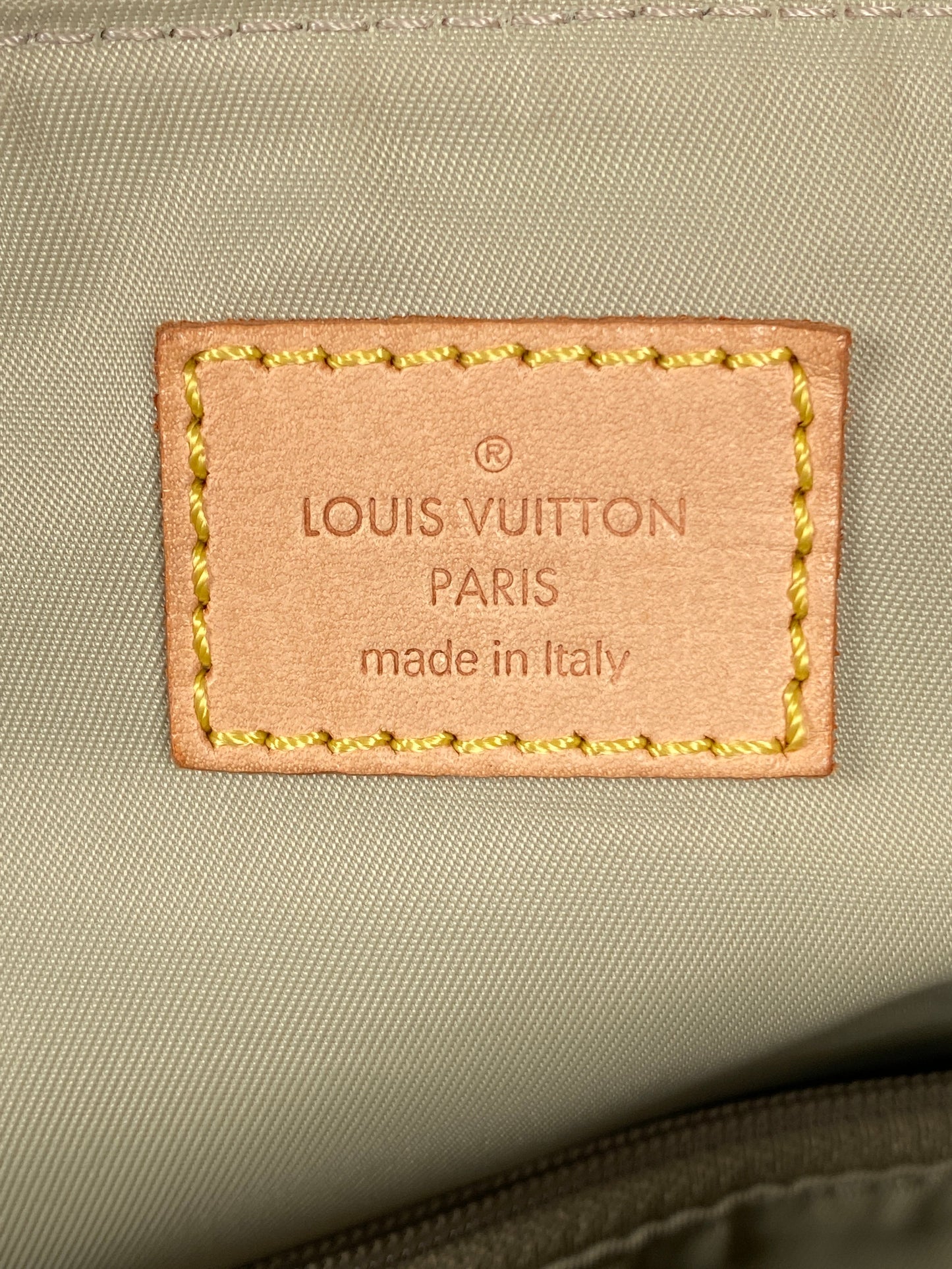 LOUIS VUITTON - DAMIER GEANT ALBATROS TOILETRY BAG