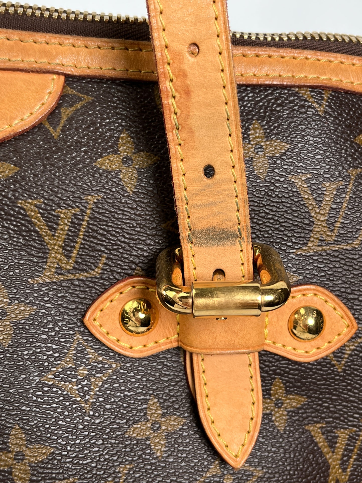LOUIS VUITTON - PALERMO GM IN MONOGRAM CANVAS