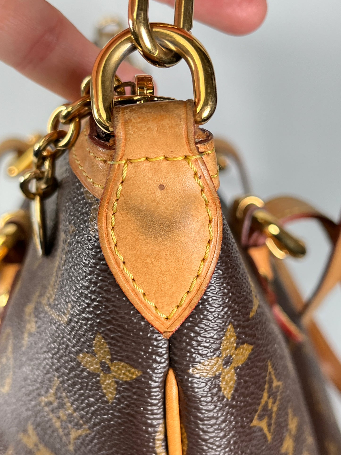 LOUIS VUITTON - PALERMO GM IN MONOGRAM CANVAS