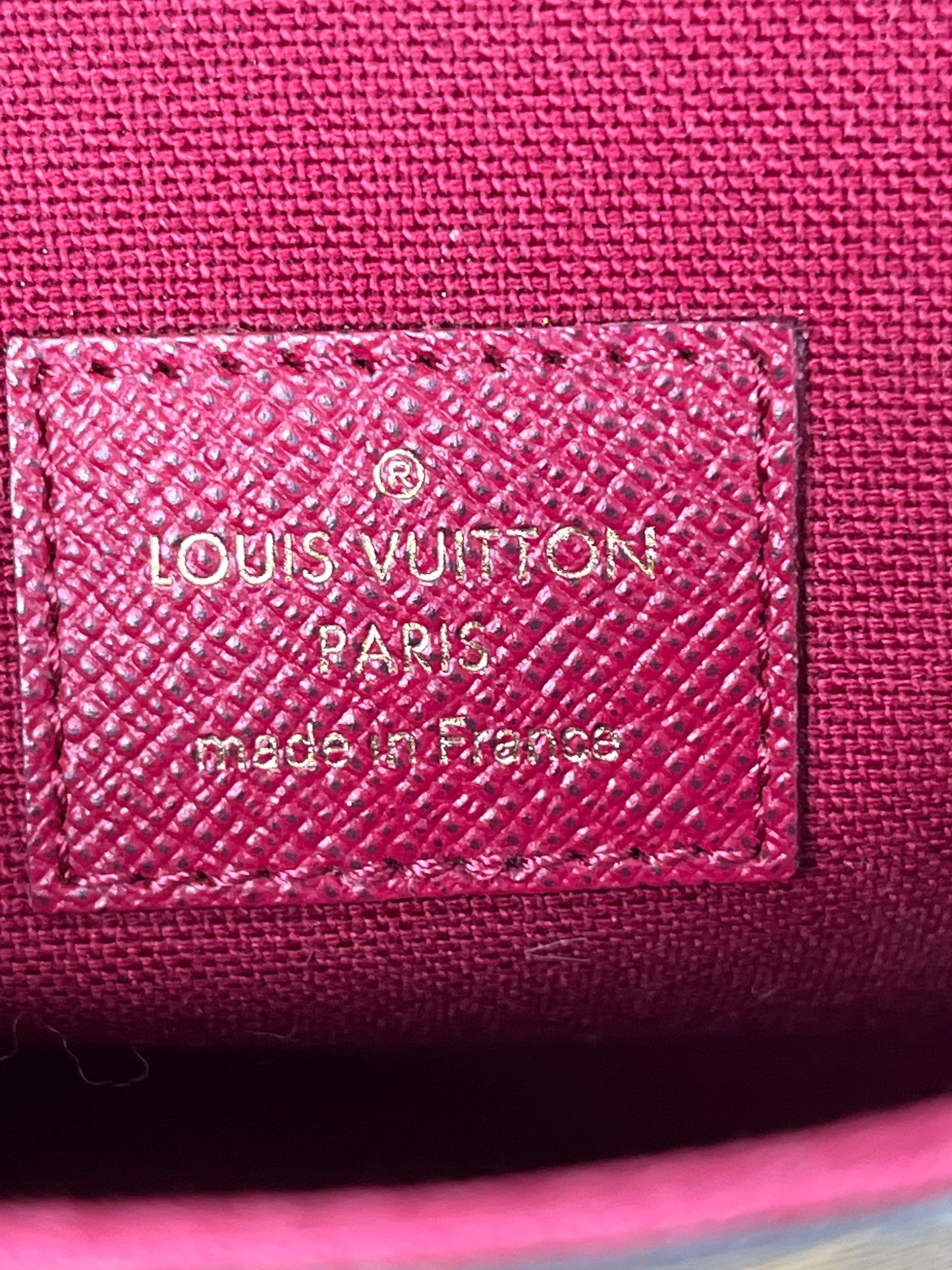 LOUIS VUITTON - FELICIE POCHETTE IN MONOGRAM CANVAS