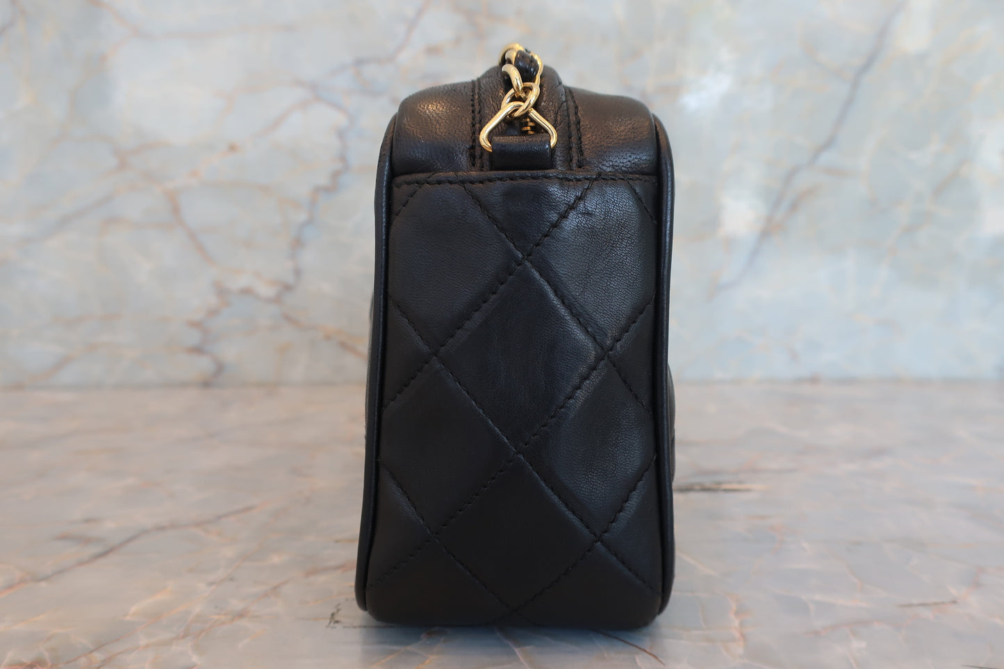 CHANEL/シャネル マトラッセフリンジチェーンショルダーバッグ ラムスキン ブラック/ゴールド金具 ショルダーバッグ 700070162