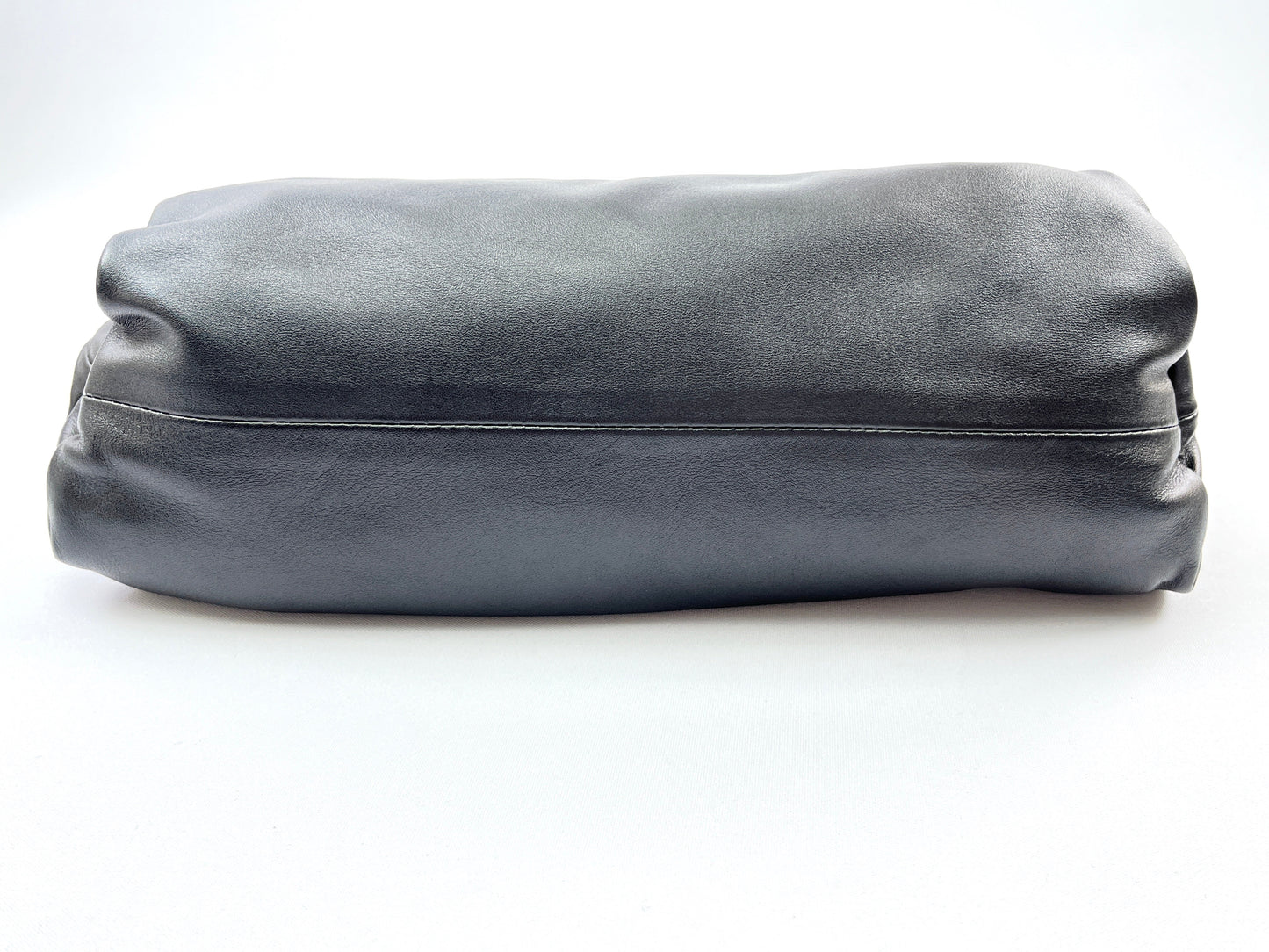 BOTTEGA VENETA - CHAIN POUCH BLACK LEATHER SHOULDER BAG