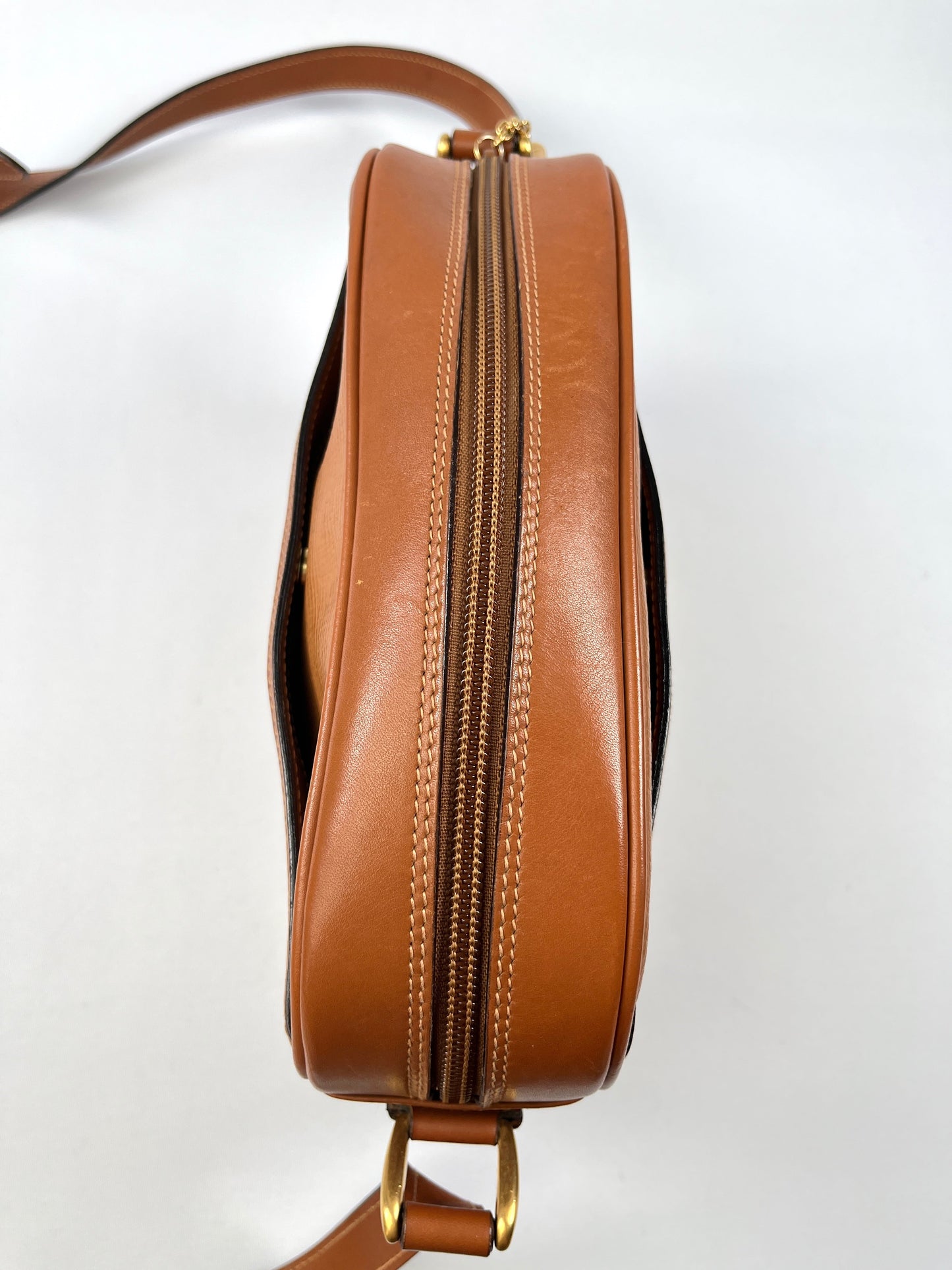 GUCCI - TAN LEATHER CAMERA CROSS BODY - VINTAGE