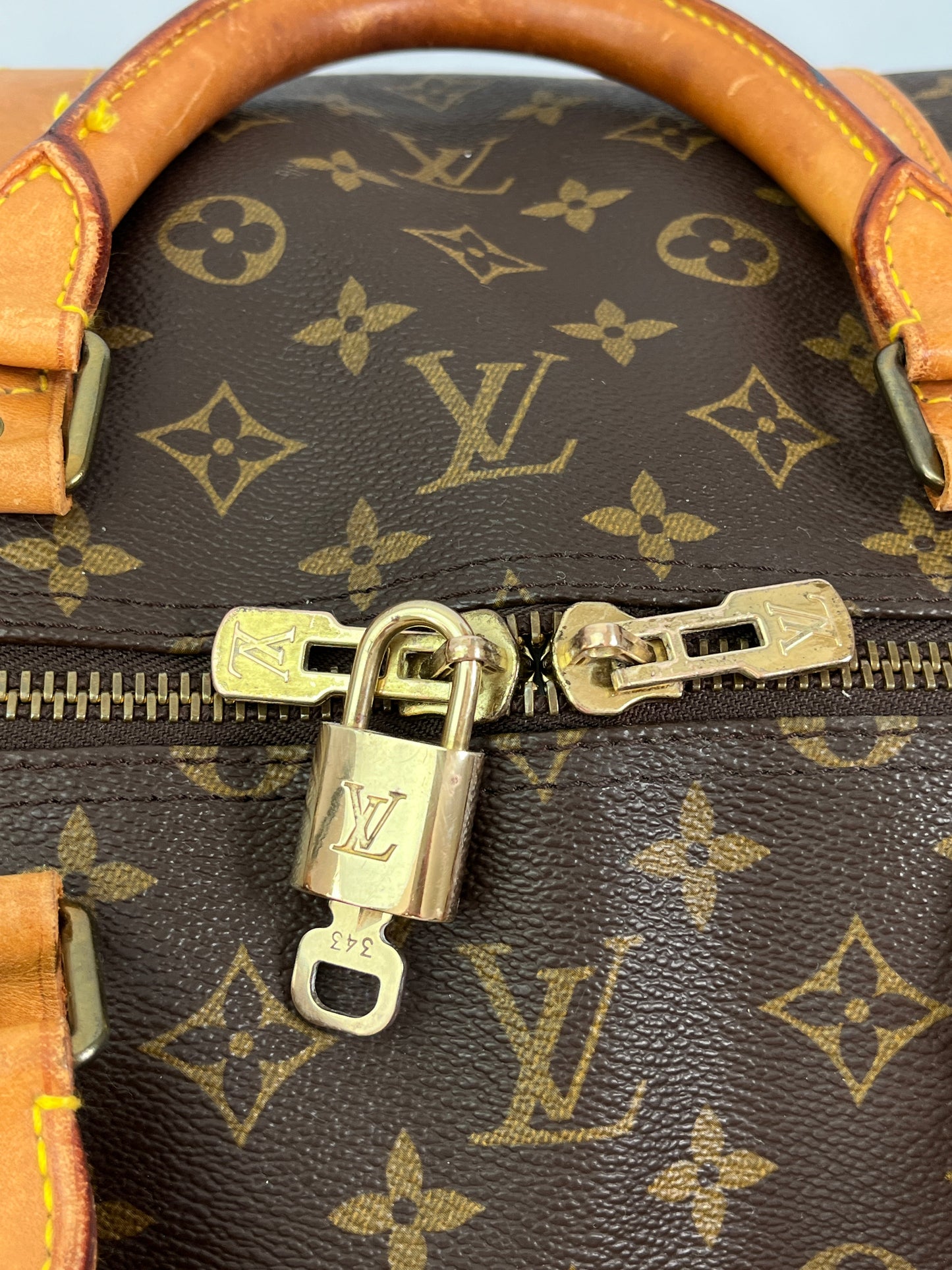 LOUIS VUITTON - VINTAGE MONOGRAM KEEPALL BANDOULIERE 60 - YR 1987