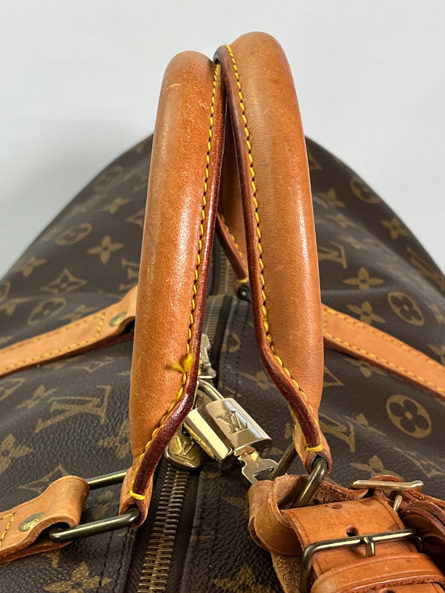 LOUIS VUITTON - VINTAGE MONOGRAM KEEPALL BANDOULIERE 60 - YR 1987