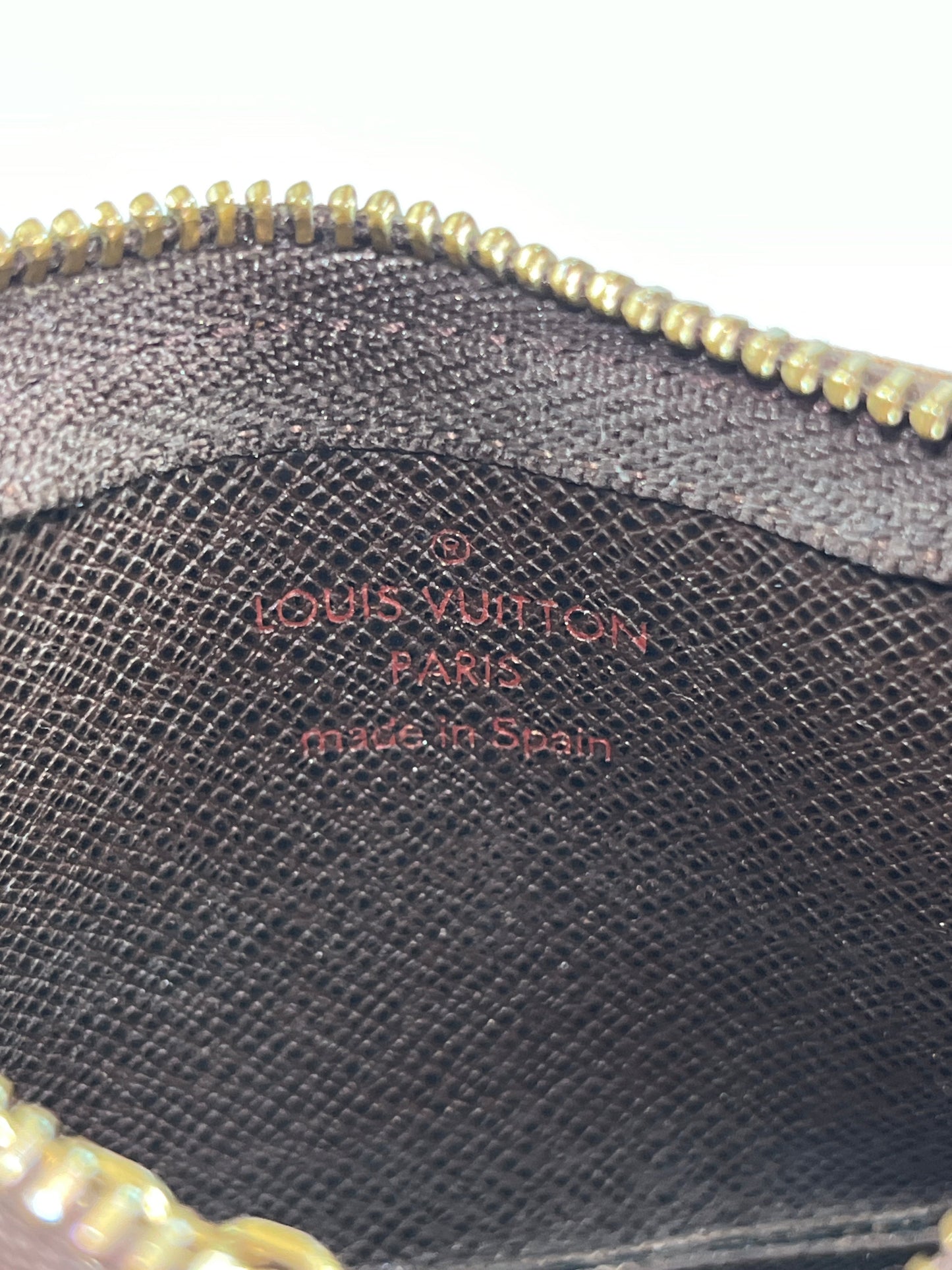 LOUIS VUITTON - KEY CLES KEY POUCH IN DAMIER EBENE CANVAS
