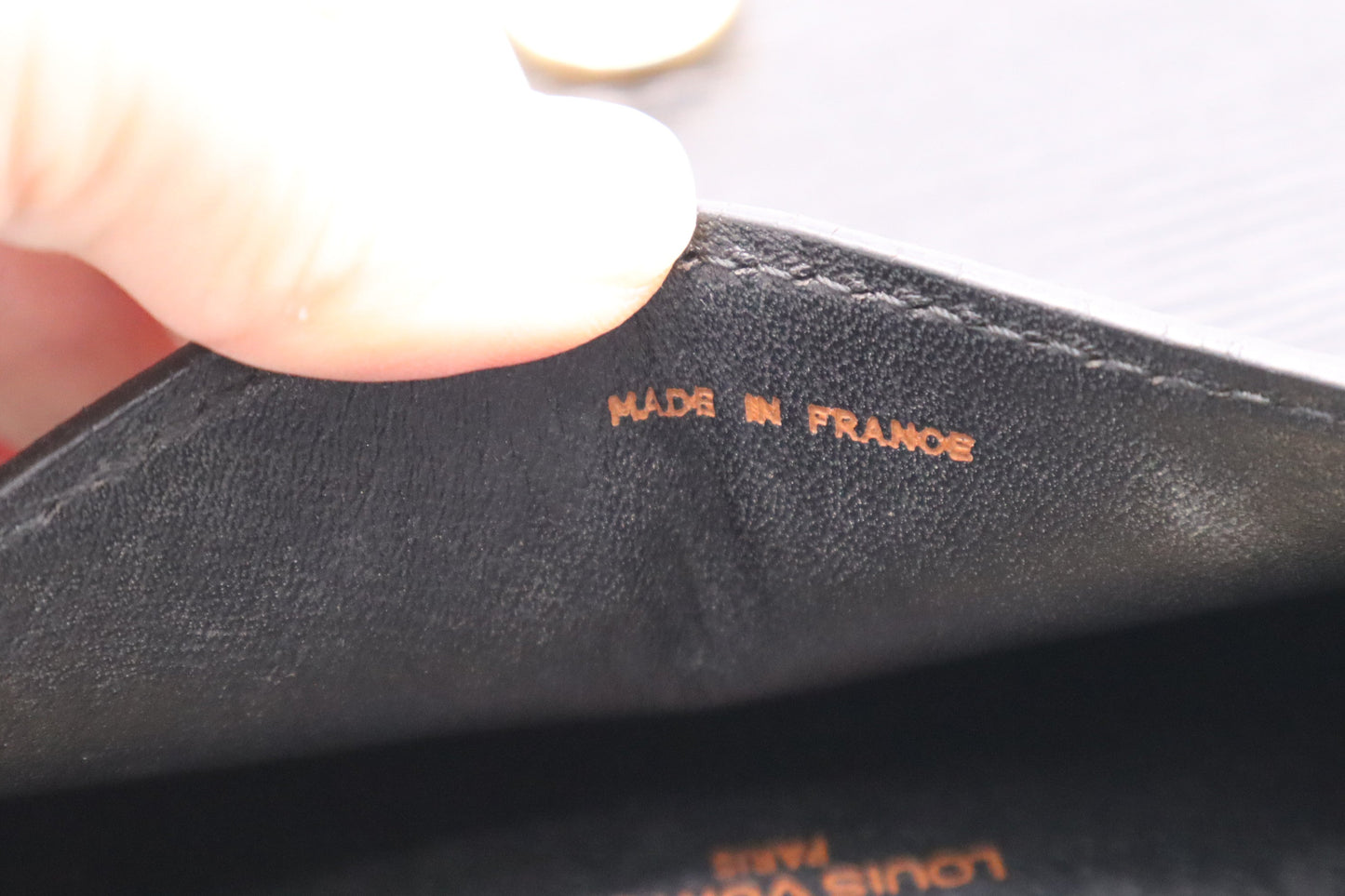 Louis Vuitton Saint Cloud in Black Epi Leather