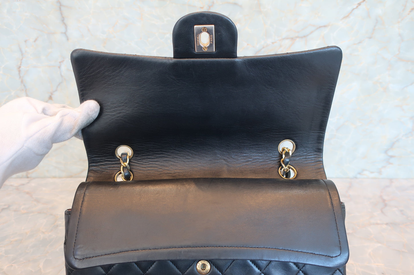 CHANEL/シャネル マトラッセWフラップWチェーンショルダーバッグ ラムスキン ブラック/ゴールド金具 ショルダーバッグ 700070159