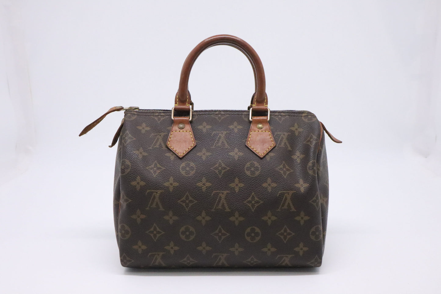 Louis Vuitton Speedy 25 in Monogram