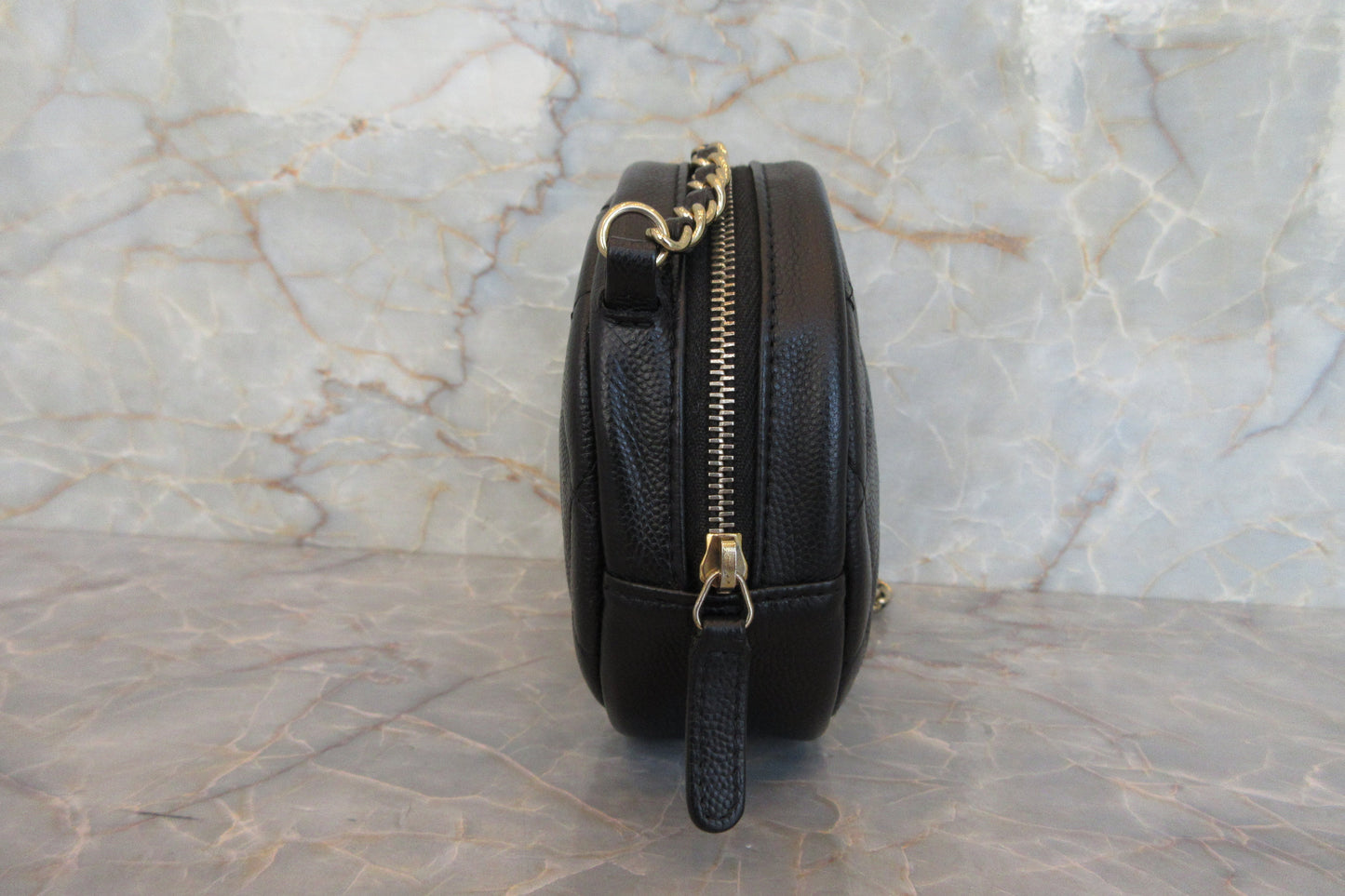CHANEL/シャネル マトラッセラウンドチェーンショルダーバッグ キャビアスキン ブラック/ゴールド金具 ショルダーバッグ 700070224