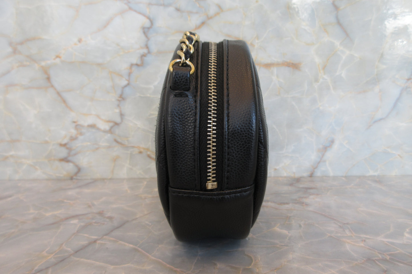 CHANEL/シャネル マトラッセラウンドチェーンショルダーバッグ キャビアスキン ブラック/ゴールド金具 ショルダーバッグ 700070224