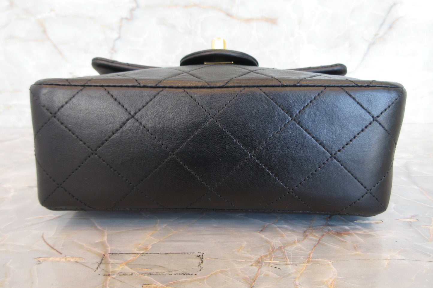 CHANEL/シャネル ミニマトラッセシングルフラップチェーンショルダーバッグ ラムスキン ブラック/ゴールド金具 ショルダーバッグ 700070215