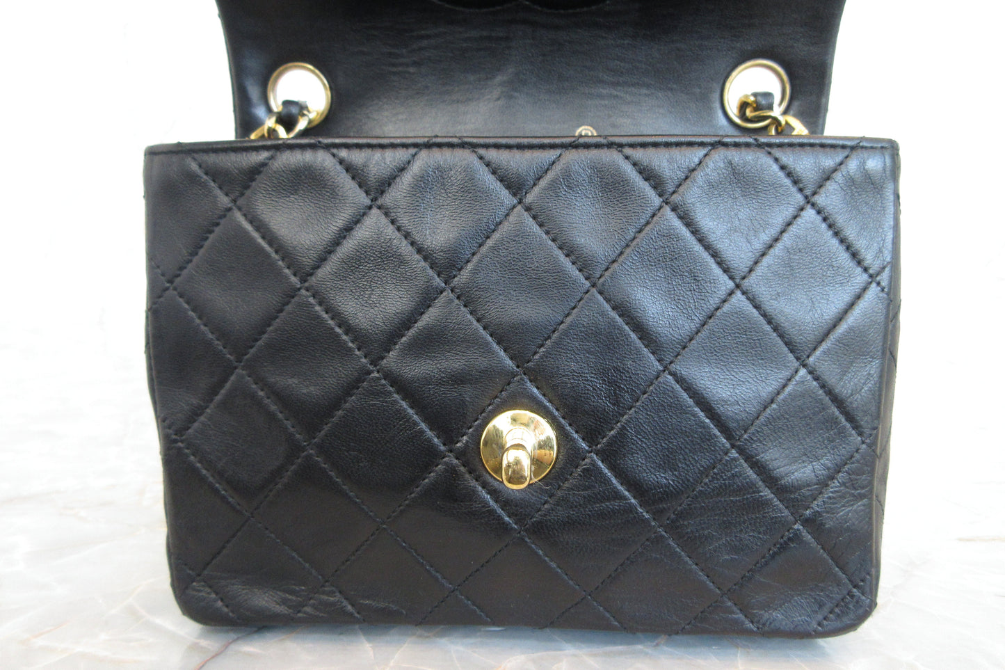 CHANEL/シャネル ミニマトラッセシングルフラップチェーンショルダーバッグ ラムスキン ブラック/ゴールド金具 ショルダーバッグ 700070215