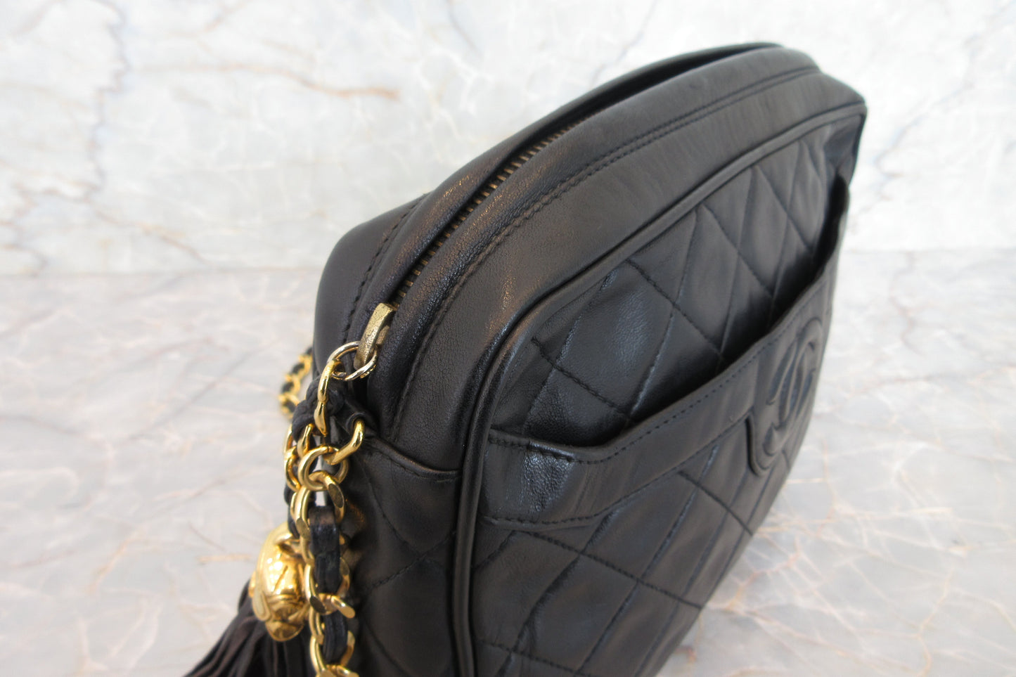CHANEL/シャネル マトラッセフリンジチェーンショルダーバッグ ラムスキン ブラック/ゴールド金具 ショルダーバッグ 700070212