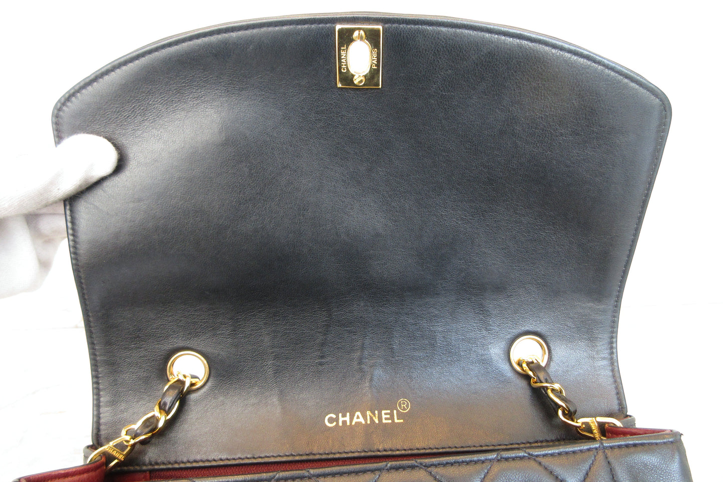 CHANEL/シャネル ダイアナマトラッセチェーンショルダーバッグ ラムスキン ブラック/ゴールド金具 ショルダーバッグ 700070246