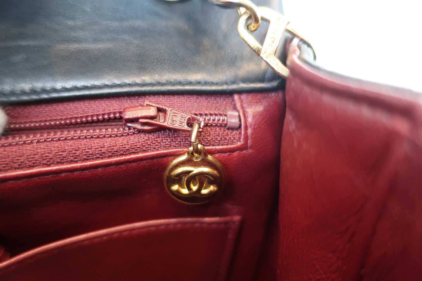 CHANEL/シャネル ミニマトラッセシングルフラップチェーンショルダーバッグ ラムスキン ブラック/ゴールド金具 ショルダーバッグ 700070218