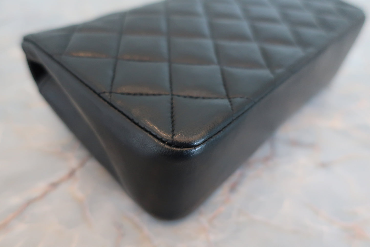 CHANEL/シャネル ミニマトラッセチェーンショルダーバッグ ラムスキン ブラック/ゴールド金具 ショルダーバッグ 700070275