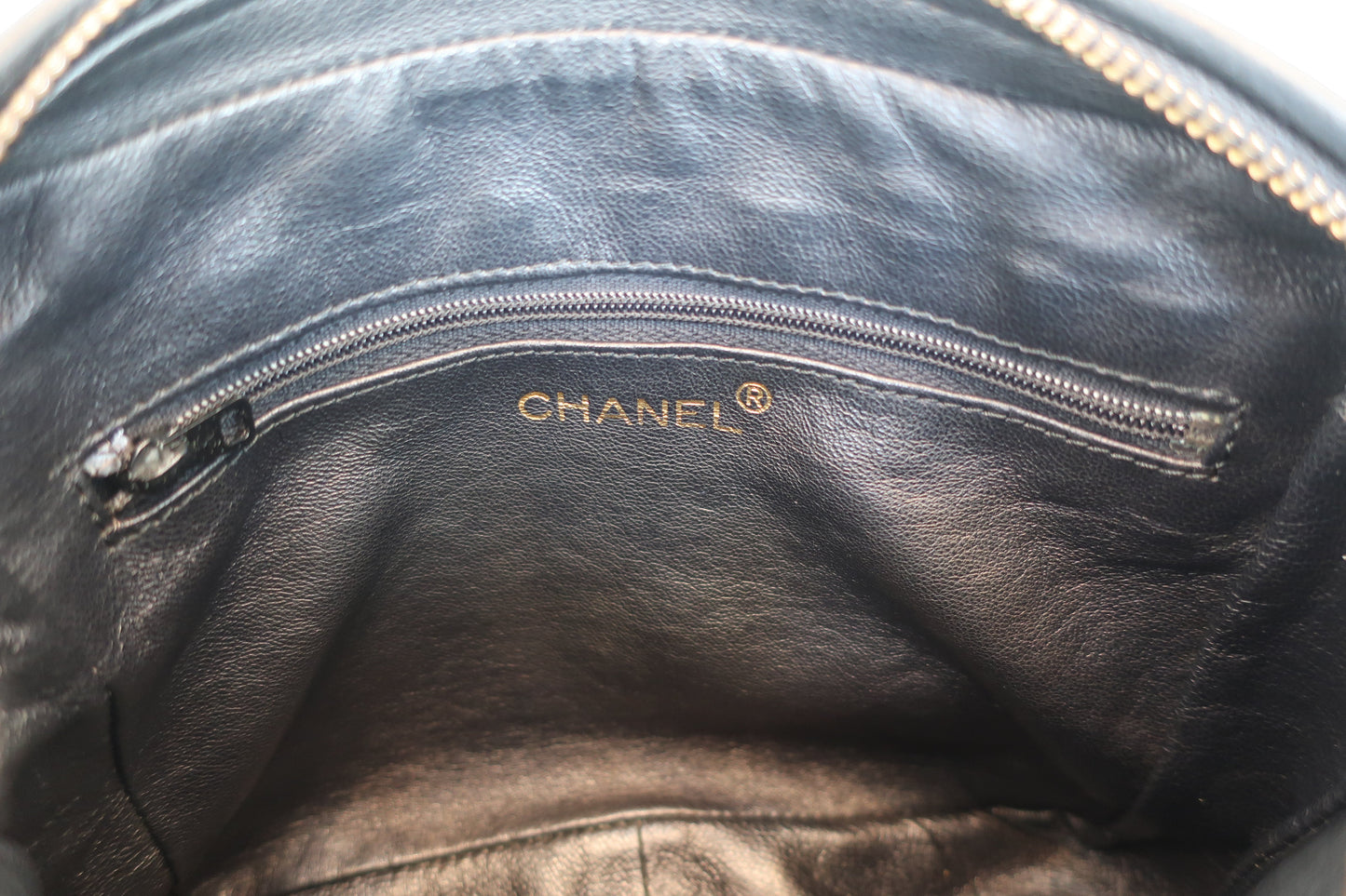 CHANEL/シャネル マトラッセフリンジチェーンショルダーバッグ ラムスキン ブラック/ゴールド金具 ショルダーバッグ 700070252