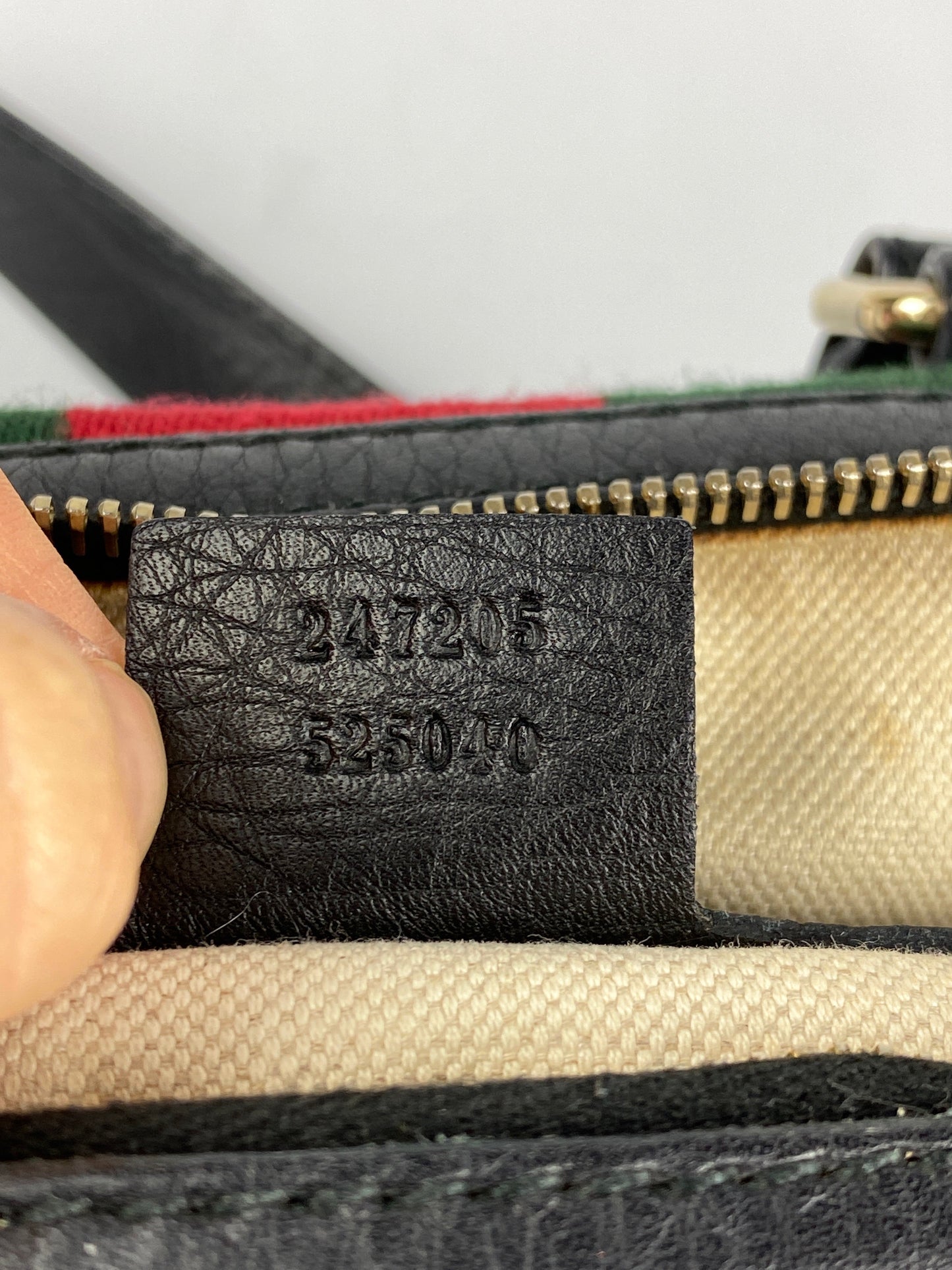 GUCCI - BLACK LEATHER WEB BOSTON BAG MEDIUM - VINTAGE