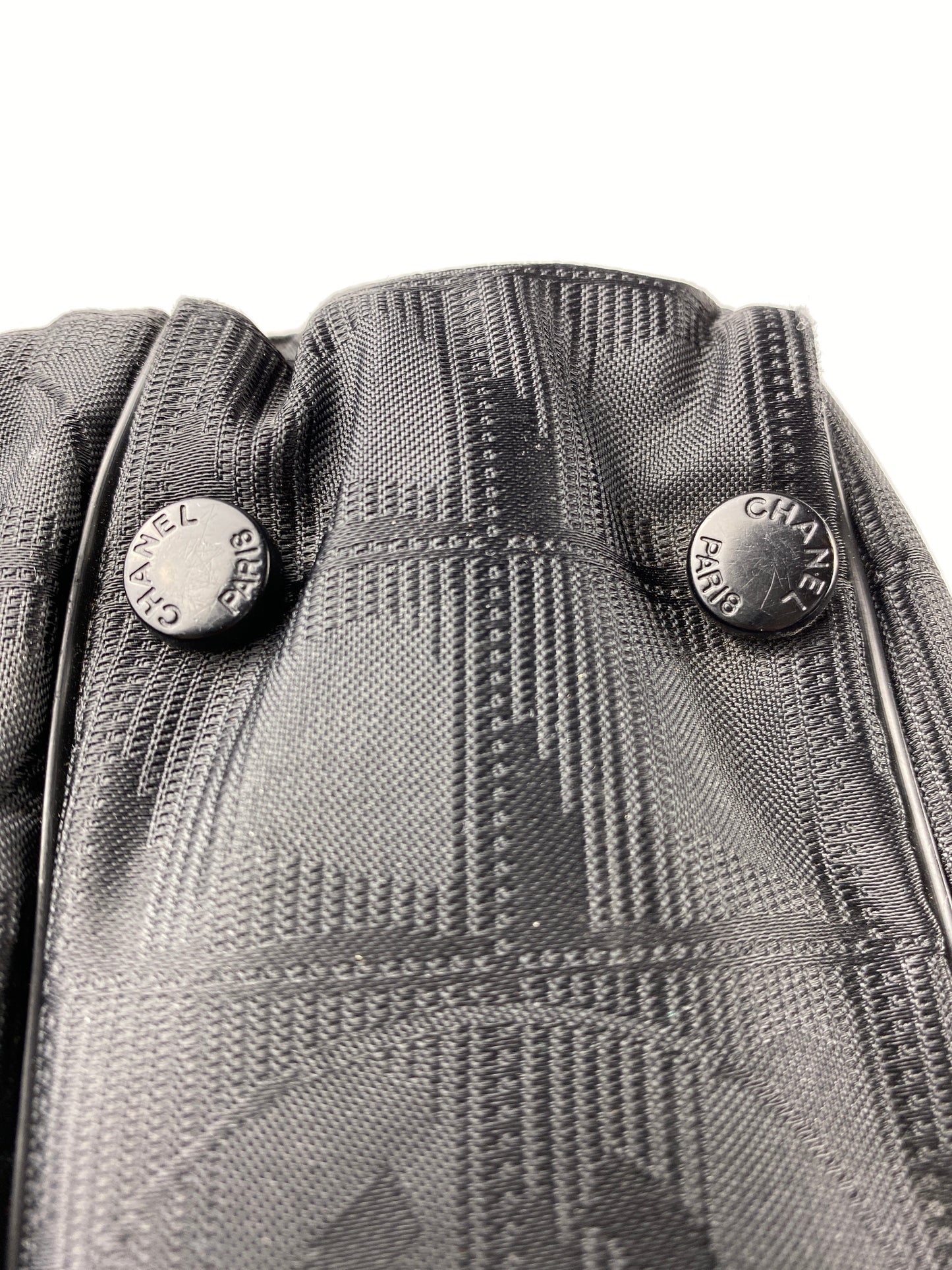 CHANEL - TRAVEL LINE BAG SATCHEL IN BLACK NYLON