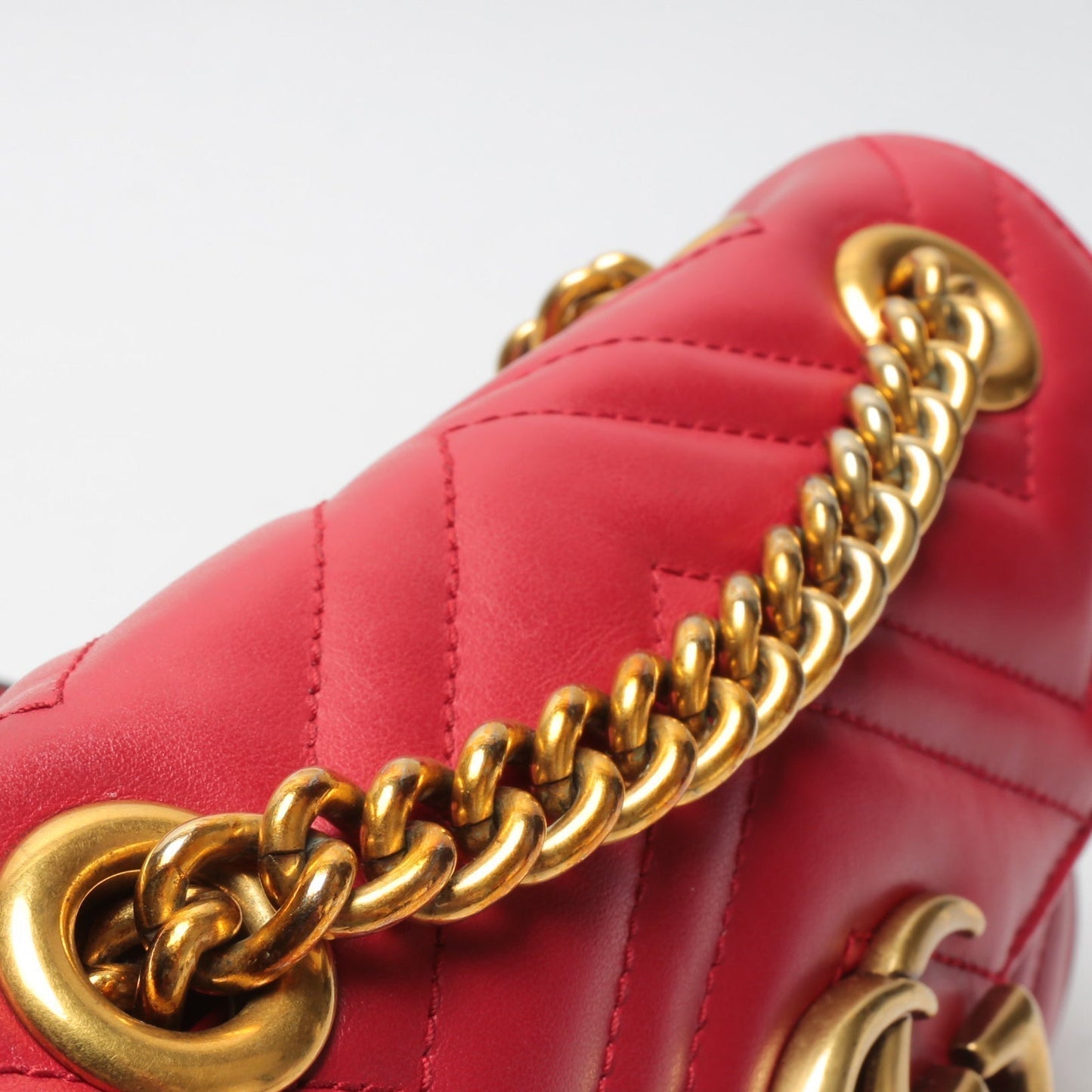 GUCCI GG Marmont Mini Shoulder Chain Red