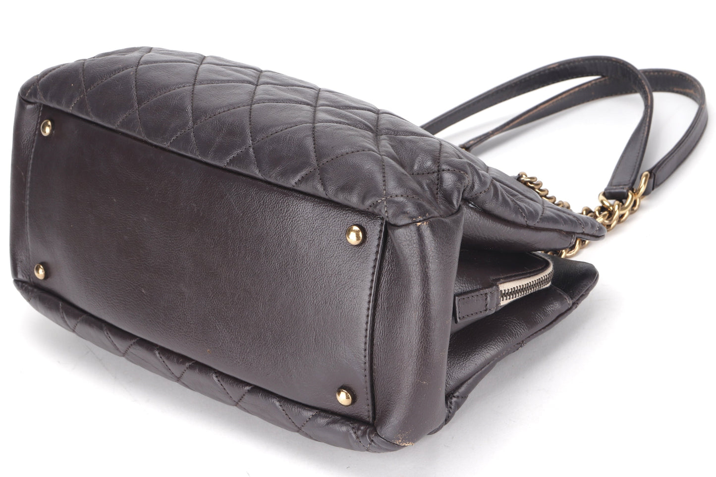 CHANEL QUILTED MATELASSE LAMBSKIN CC LOGO SHOULDER BAG (1739xxxx) GOLD HARDWARE, NO & DUST COVER