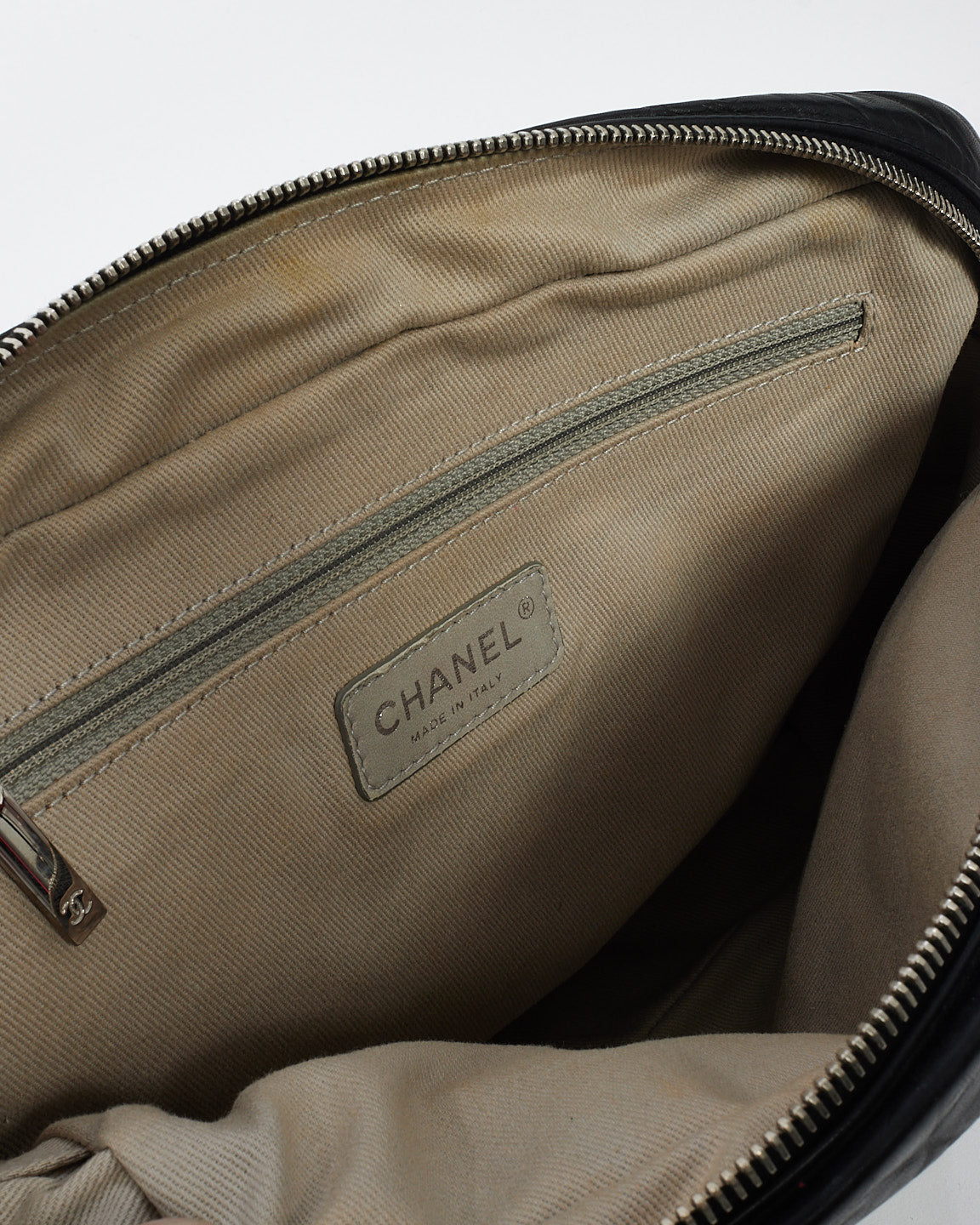 Chanel Black Quillted Leather Easy Zip Shoulder Bag with SHW