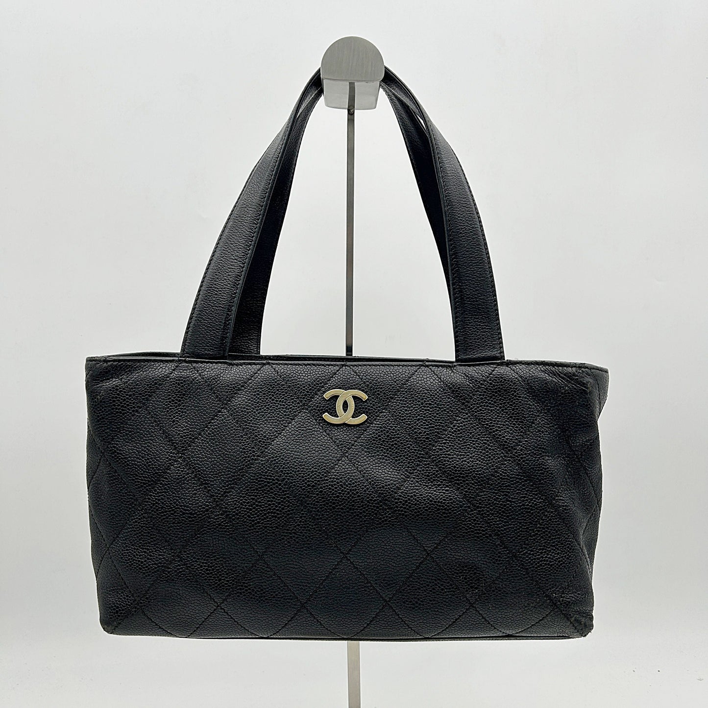 CHANEL Lambskin Quilted CC Shopping Tote Black LA3285