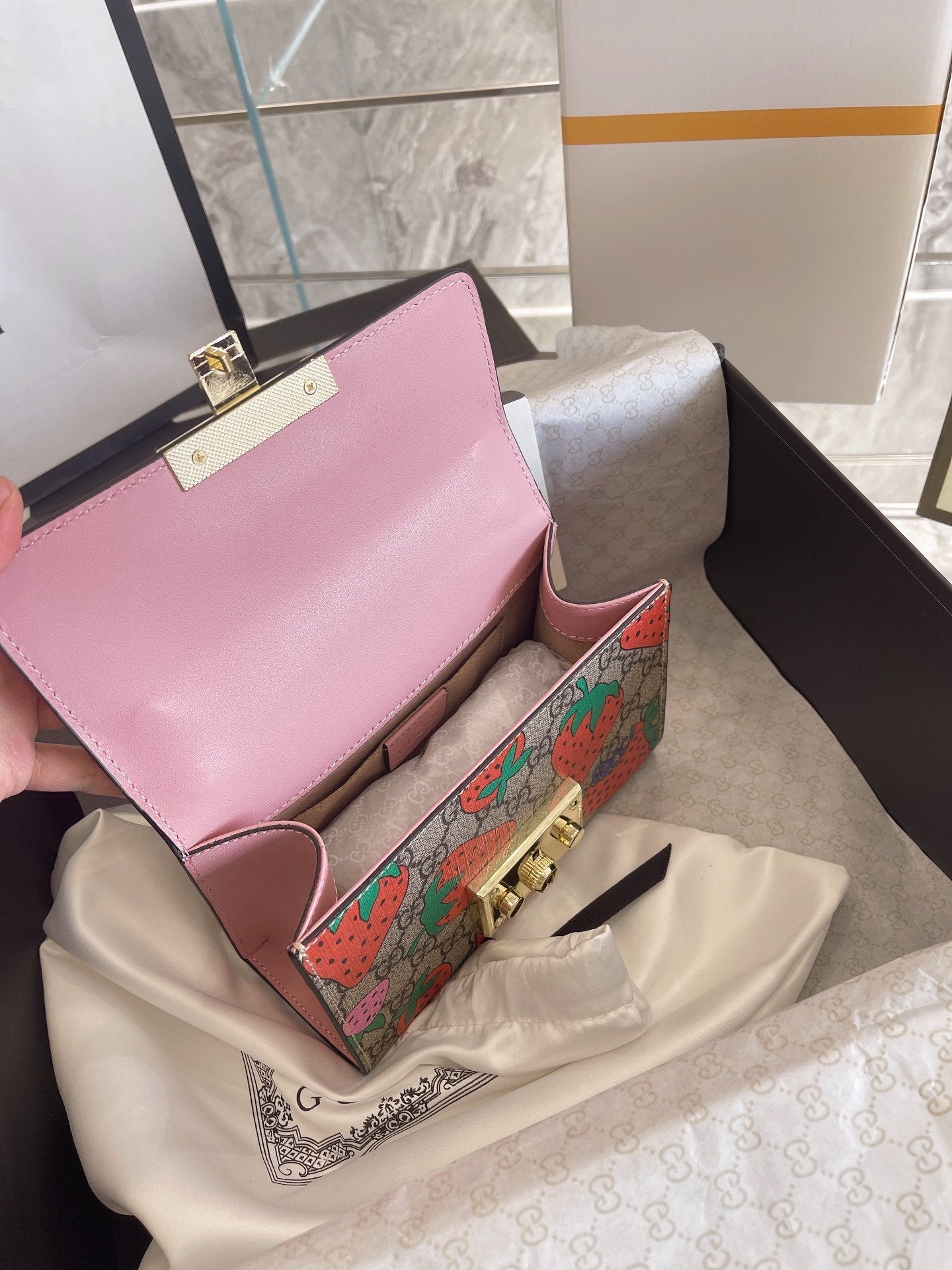 MO - Top Quality Bags Gucci 212