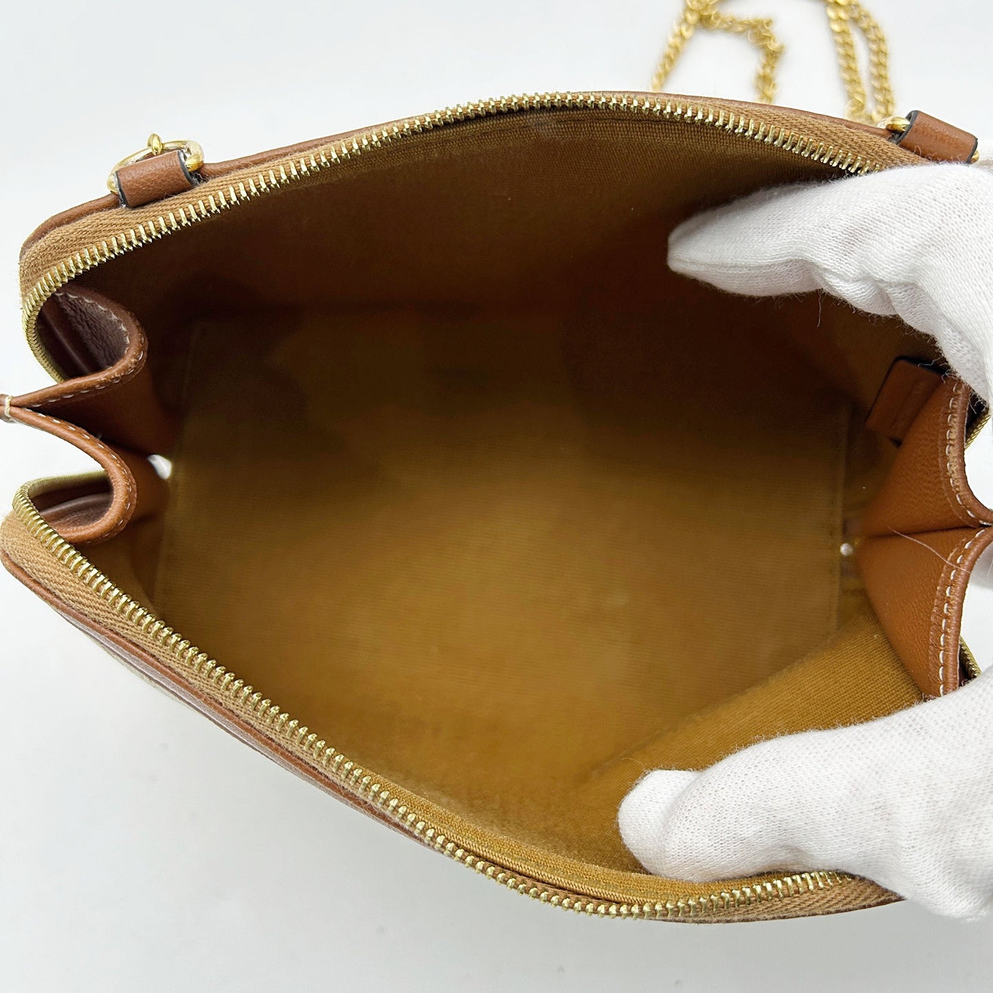 Céline Cream Celine Triomphe Clutch On Chain Crossbody Bag Leather LA41893