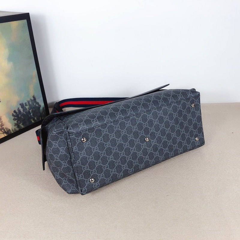 Gucci Bags - The Tote 907