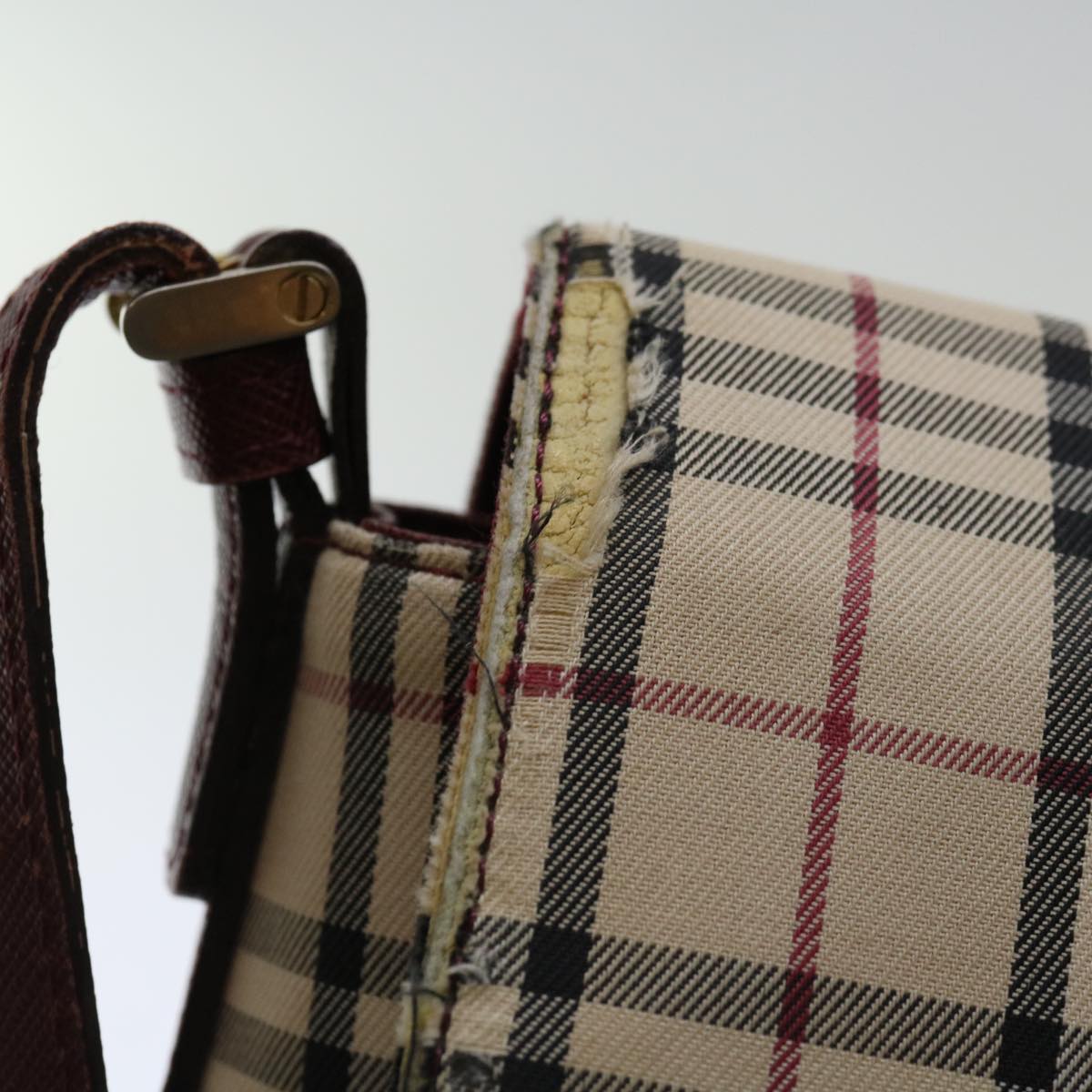 Burberry Nova Check Shoulder Bag Canvas Red Auth ac2926