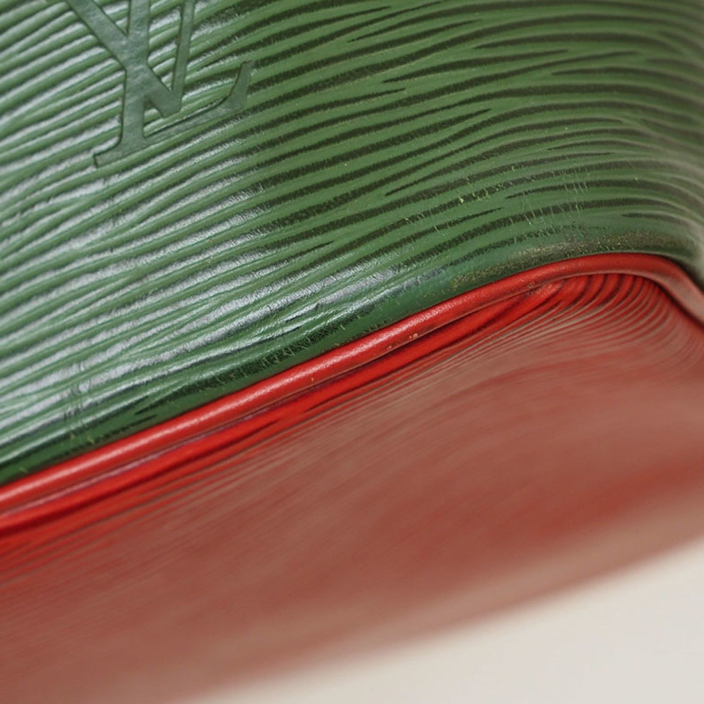 Louis Vuitton Epi Leather Shoulder Bag