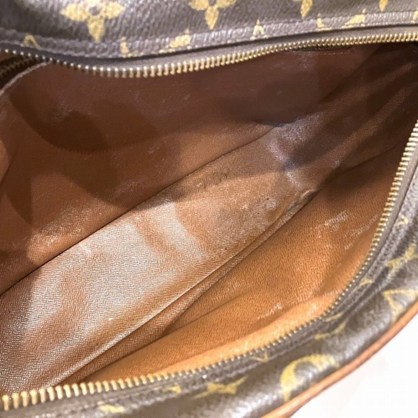 Louis Vuitton Monogram Monogram Shoulder Bag