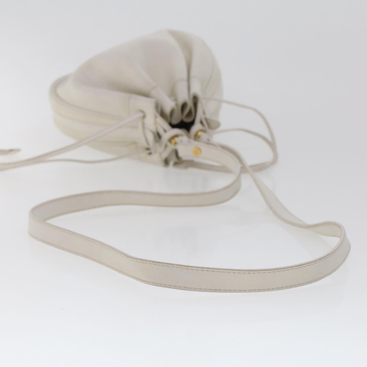 GUCCI Shoulder Bag Leather White am4457