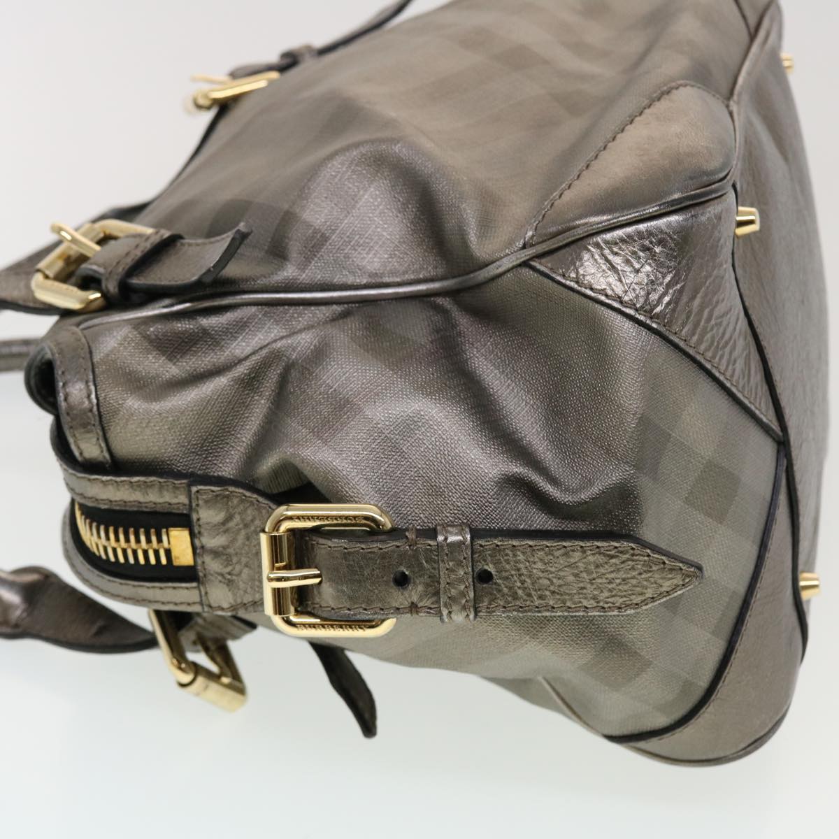 Burberry Nova Check Shoulder Bag Leather Silver Auth am4544