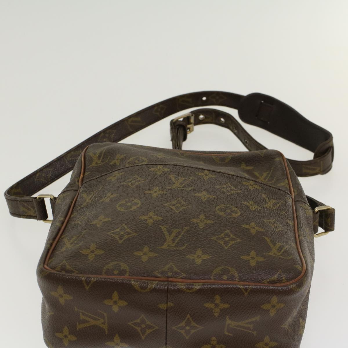 LOUIS VUITTON Monogram Petit Marceau Shoulder Bag M40264 LV am4626