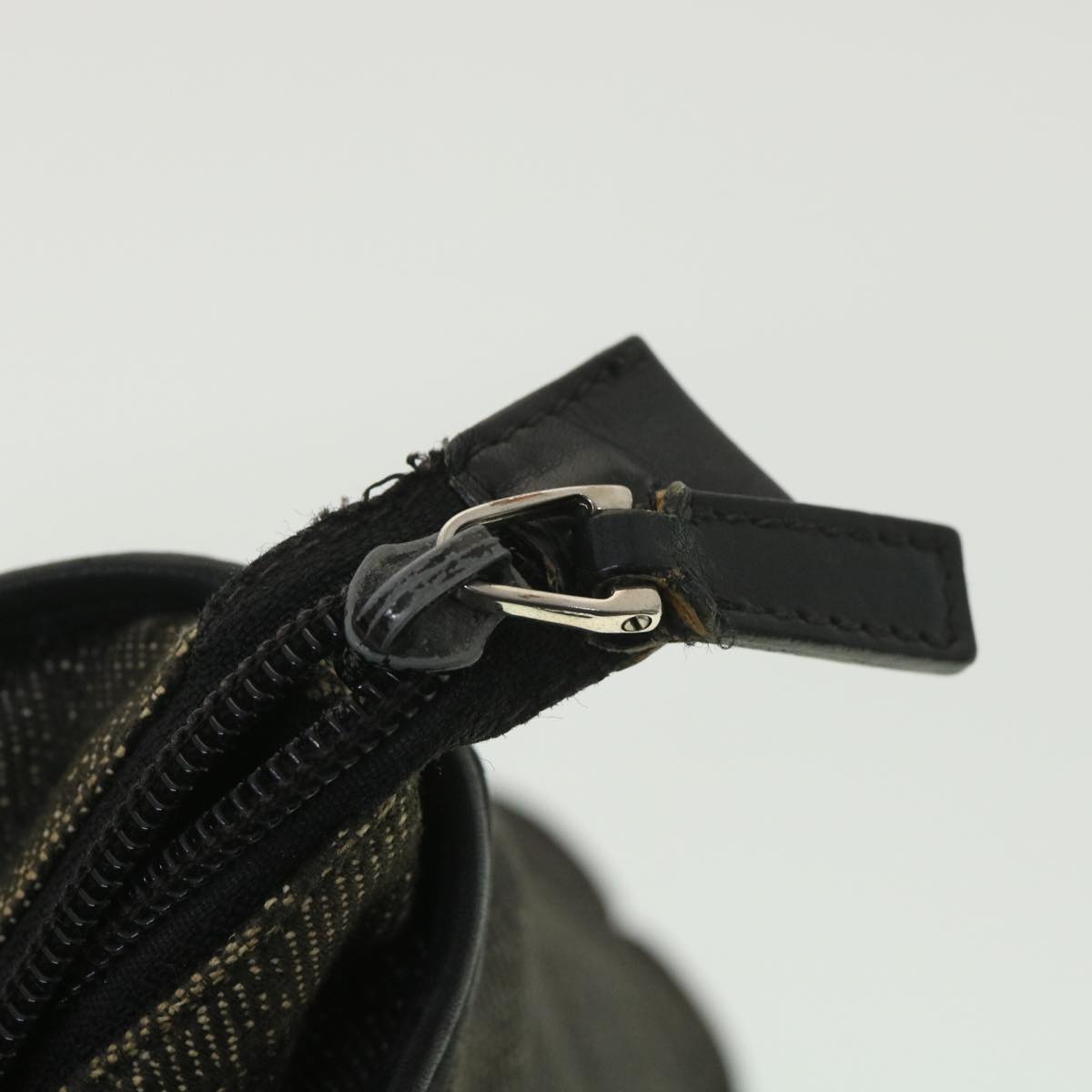 GUCCI GG Canvas Tote Bag Black 28893 ar8950