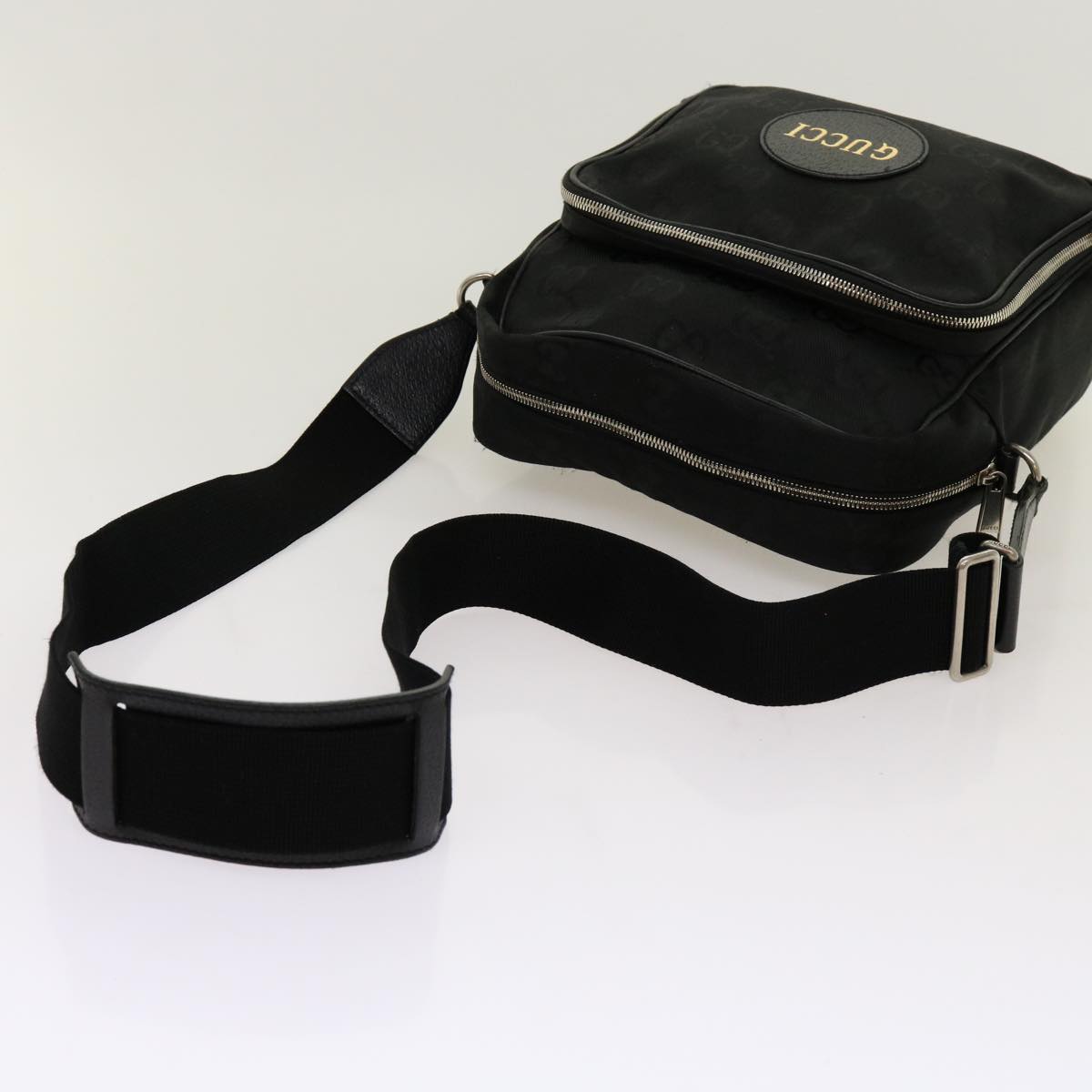 Gucci Gg Canvas Shoulder Bag Black