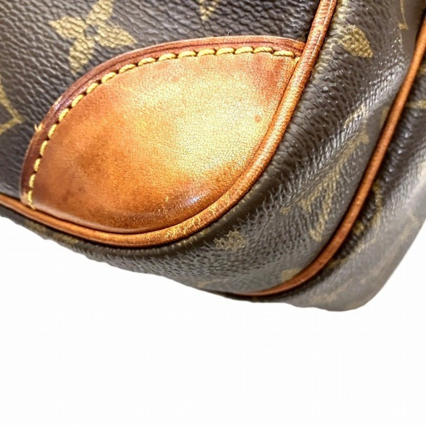 Louis Vuitton Monogram Monogram Shoulder Bag