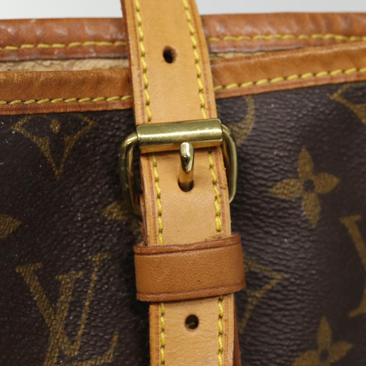 LOUIS VUITTON Monogram Bucket GM Shoulder Bag M42236 LV Auth bs16942