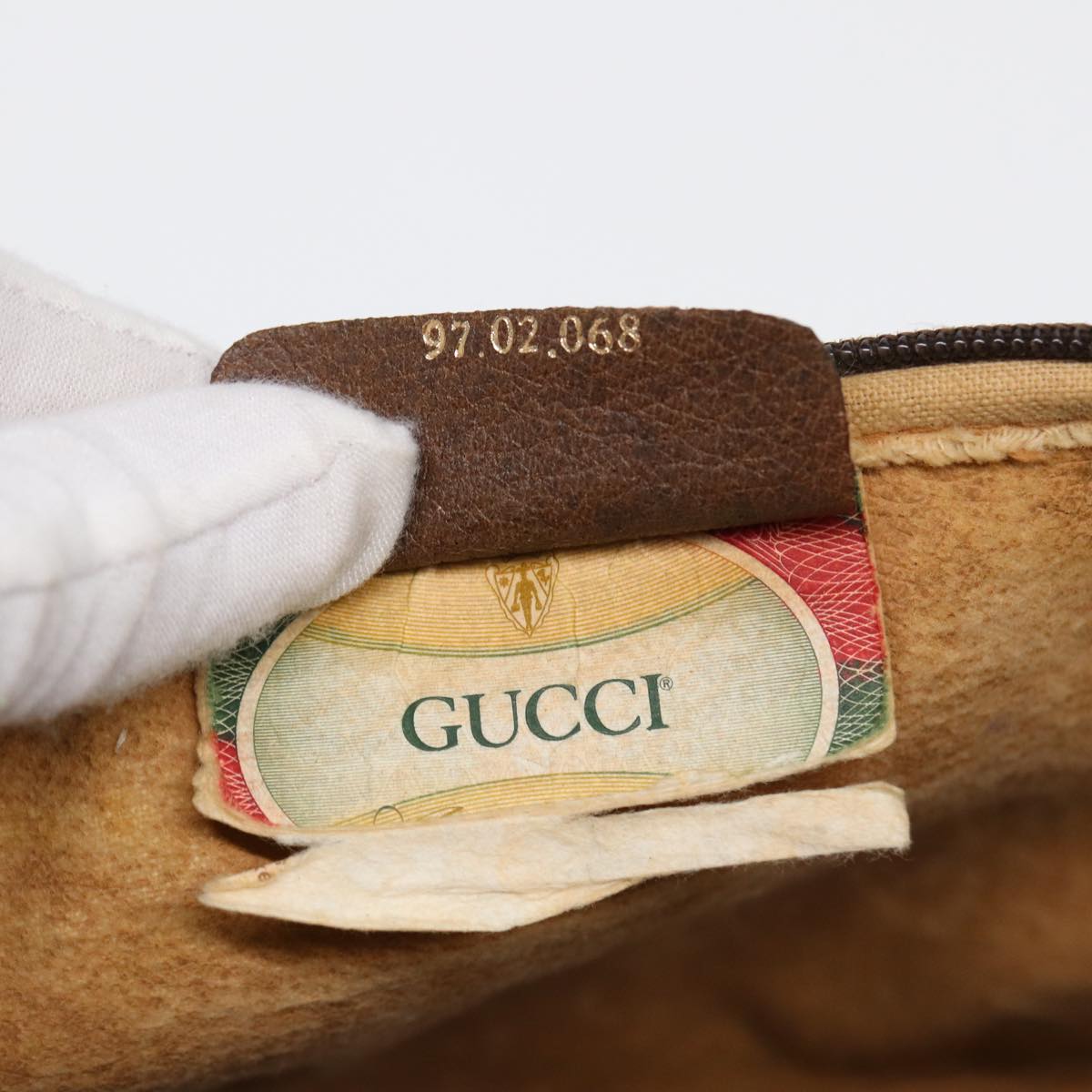 GUCCI GG Supreme Shoulder Bag PVC Leather Beige Gold 97 02 068 Auth bs17607