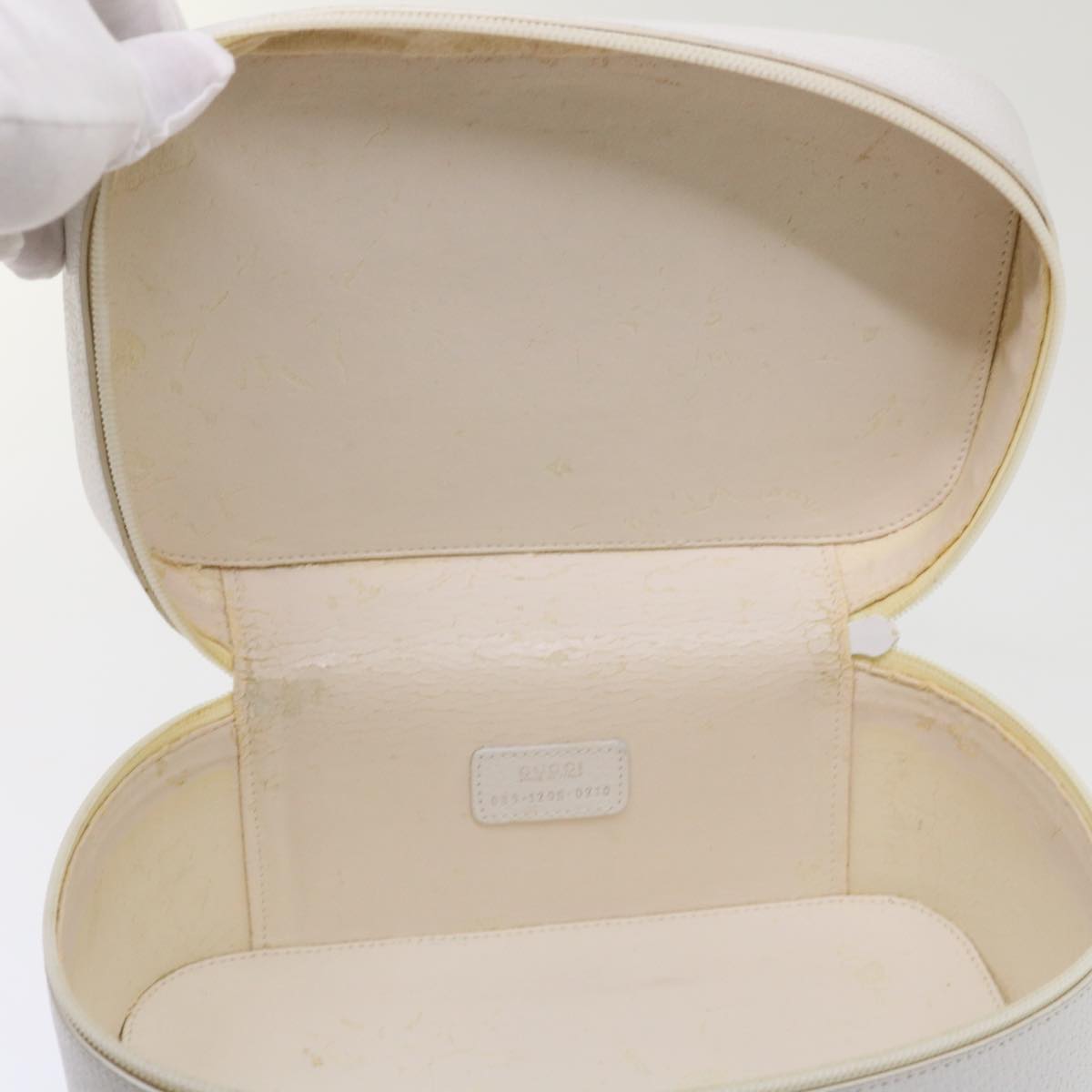 GUCCI Vanity Cosmetic Pouch Leather White 03917050710 bs6557
