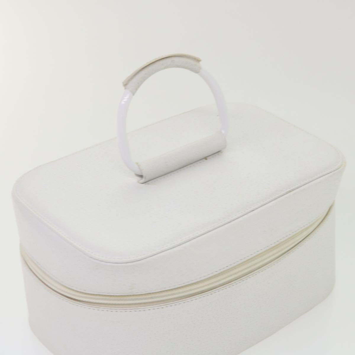 GUCCI Vanity Cosmetic Pouch Leather White 03917050710 bs6557