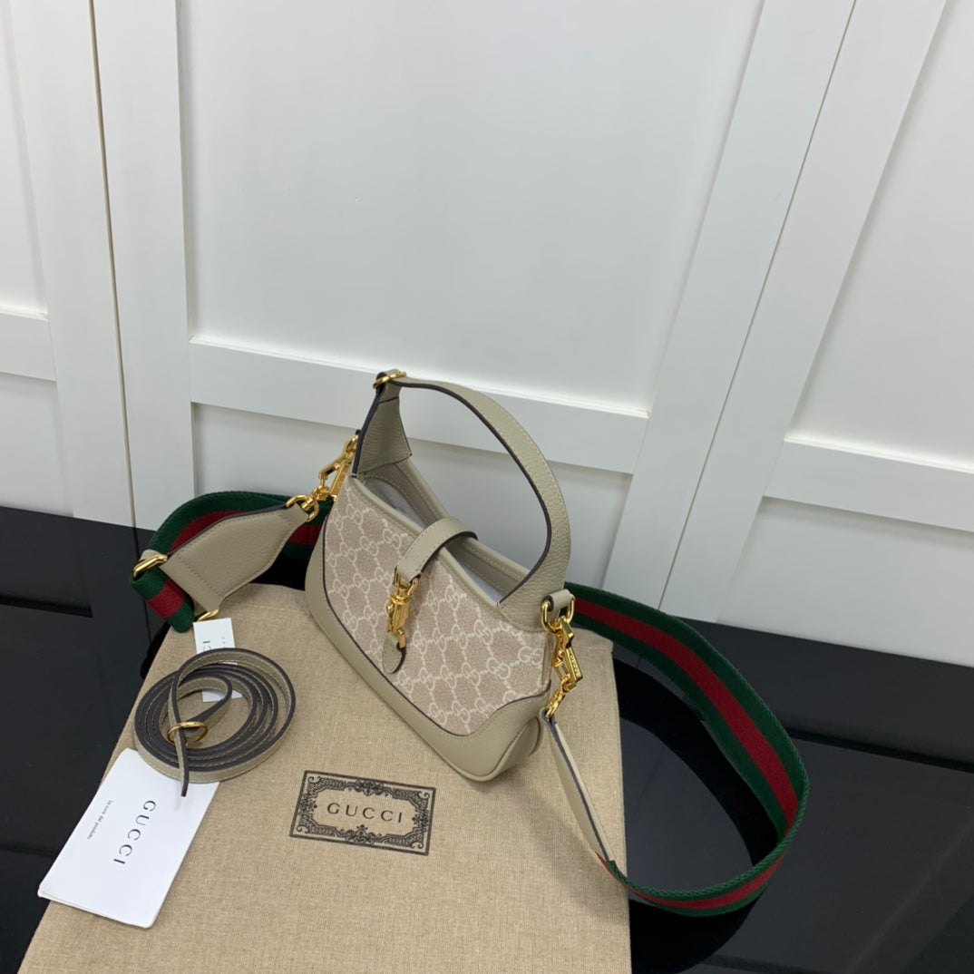 BOLSA GUCCI JACKIE MINI 19